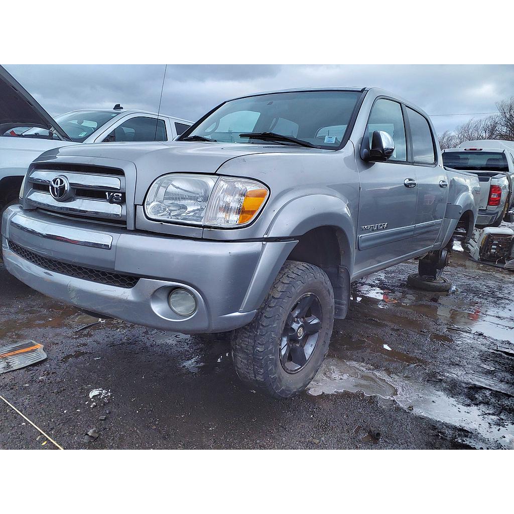 TOYOTA TUNDRA 2005