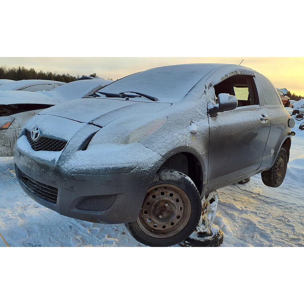 TOYOTA YARIS 2010