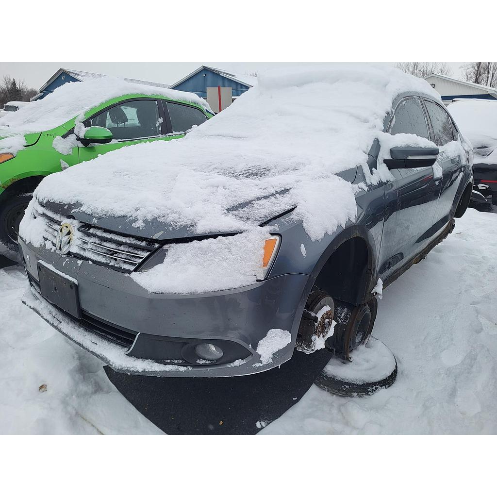 VOLKSWAGEN JETTA 2011