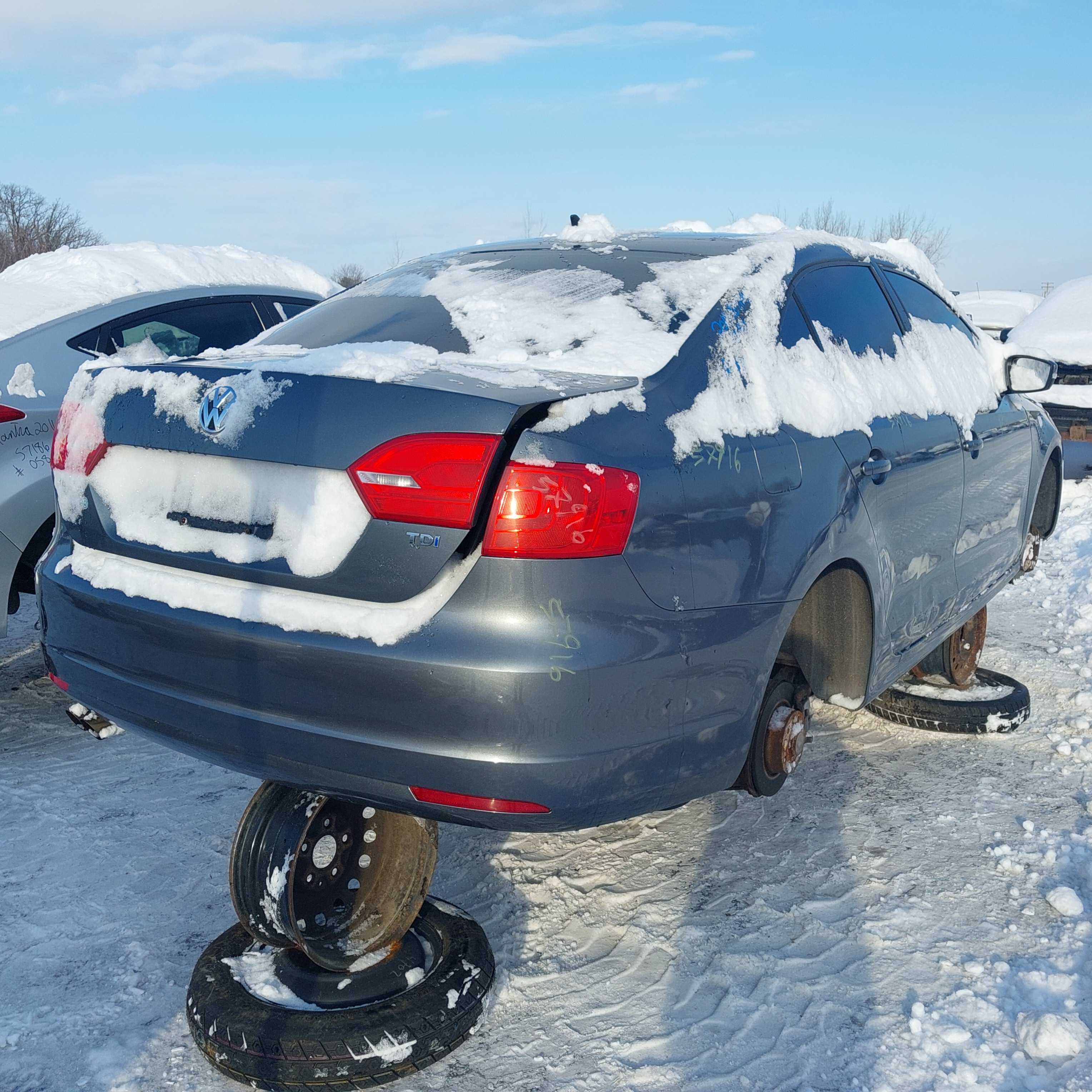 VOLKSWAGEN JETTA 2011