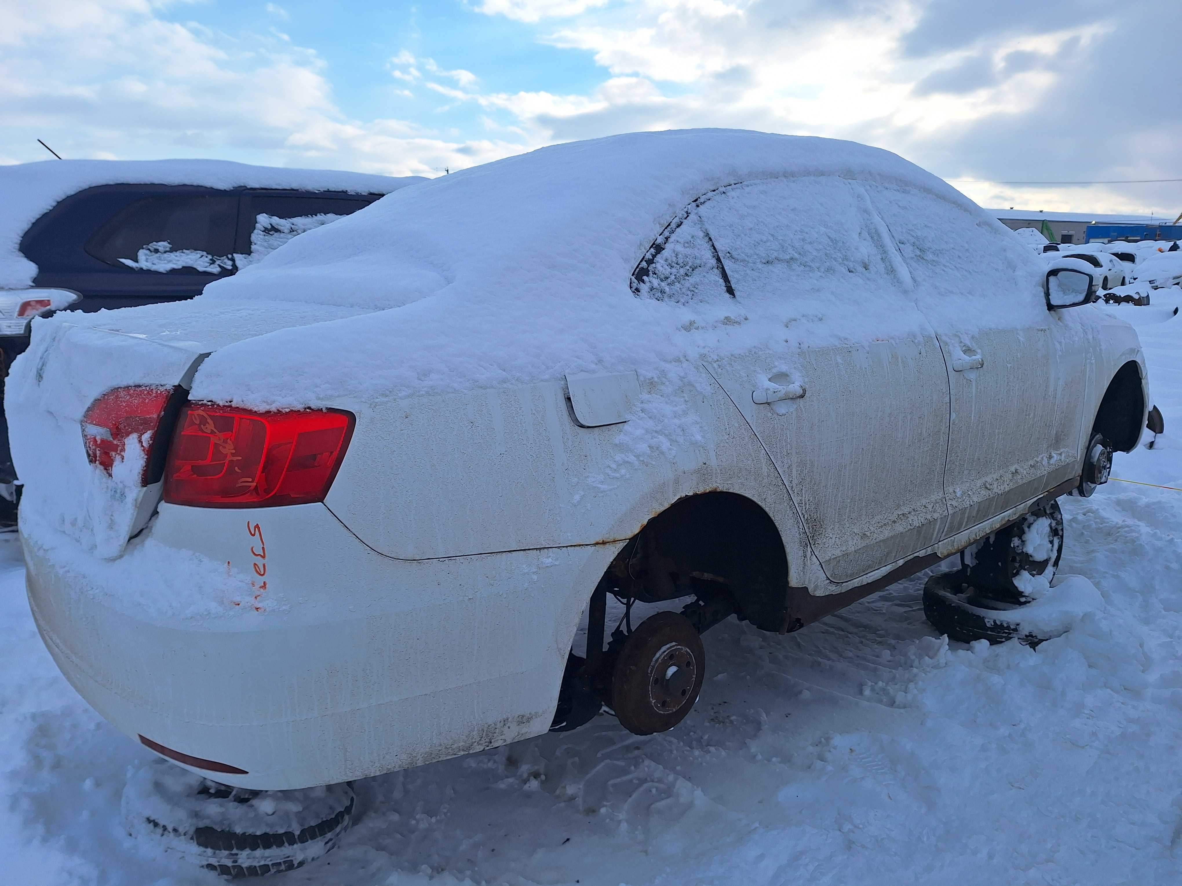 VOLKSWAGEN JETTA 2011