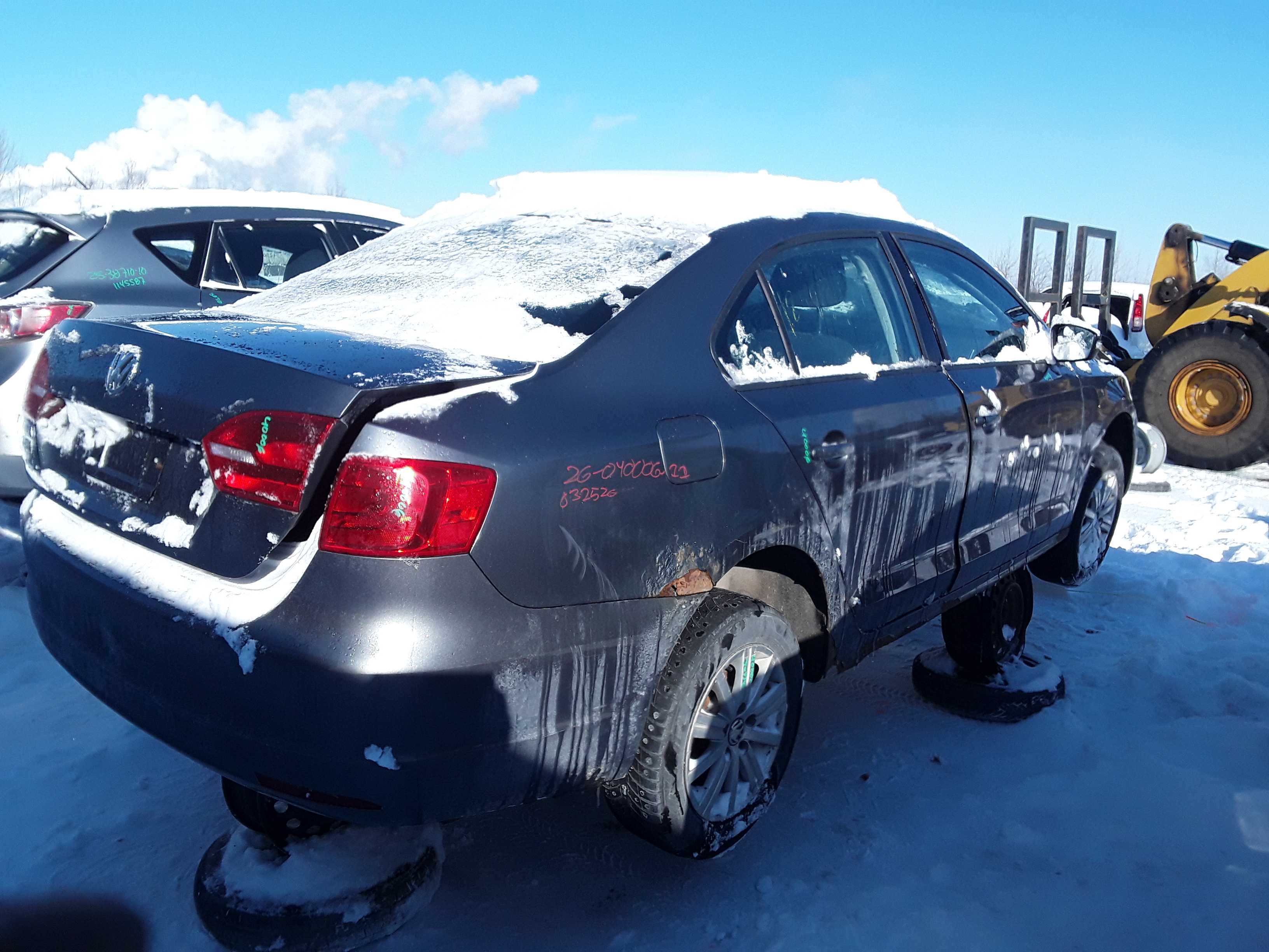 VOLKSWAGEN JETTA 2011