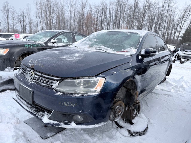 VOLKSWAGEN JETTA 2011