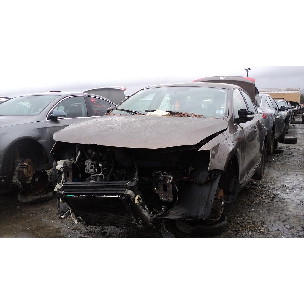 VOLKSWAGEN JETTA 2012