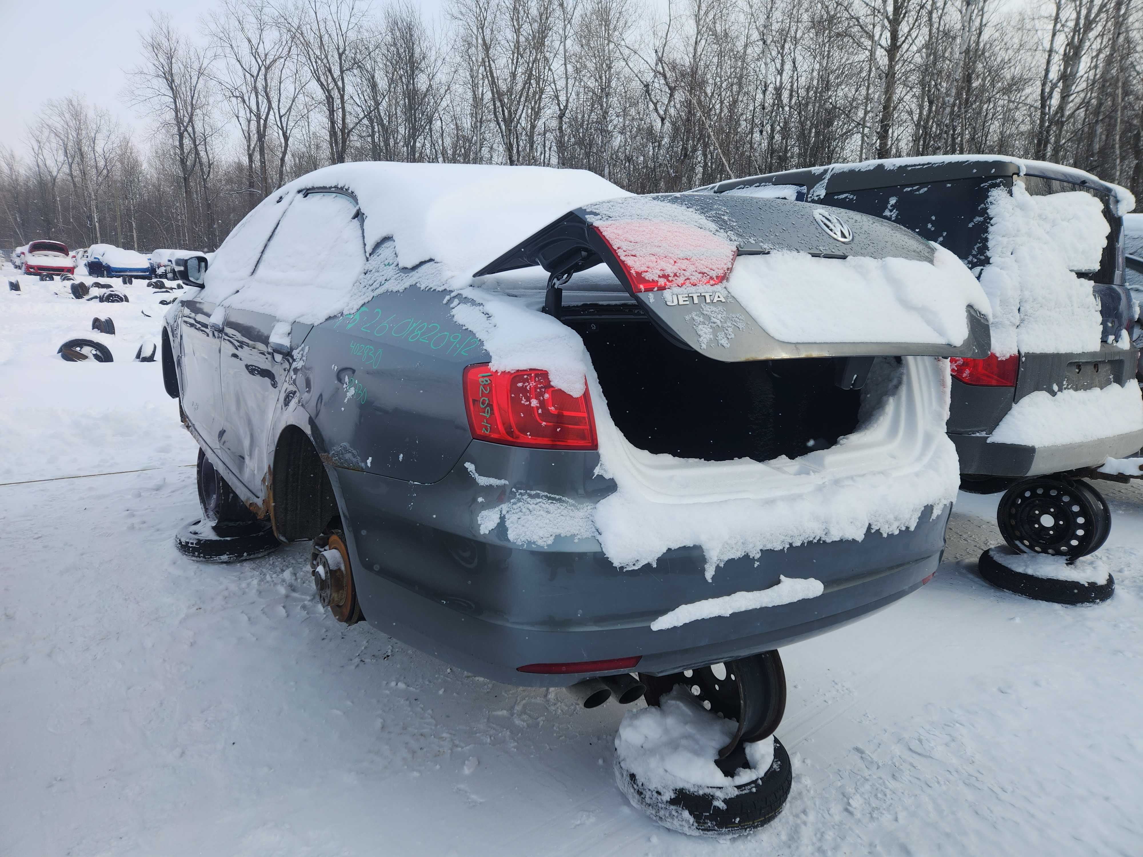 VOLKSWAGEN JETTA 2012