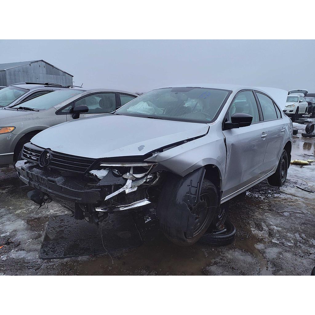 VOLKSWAGEN JETTA 2013