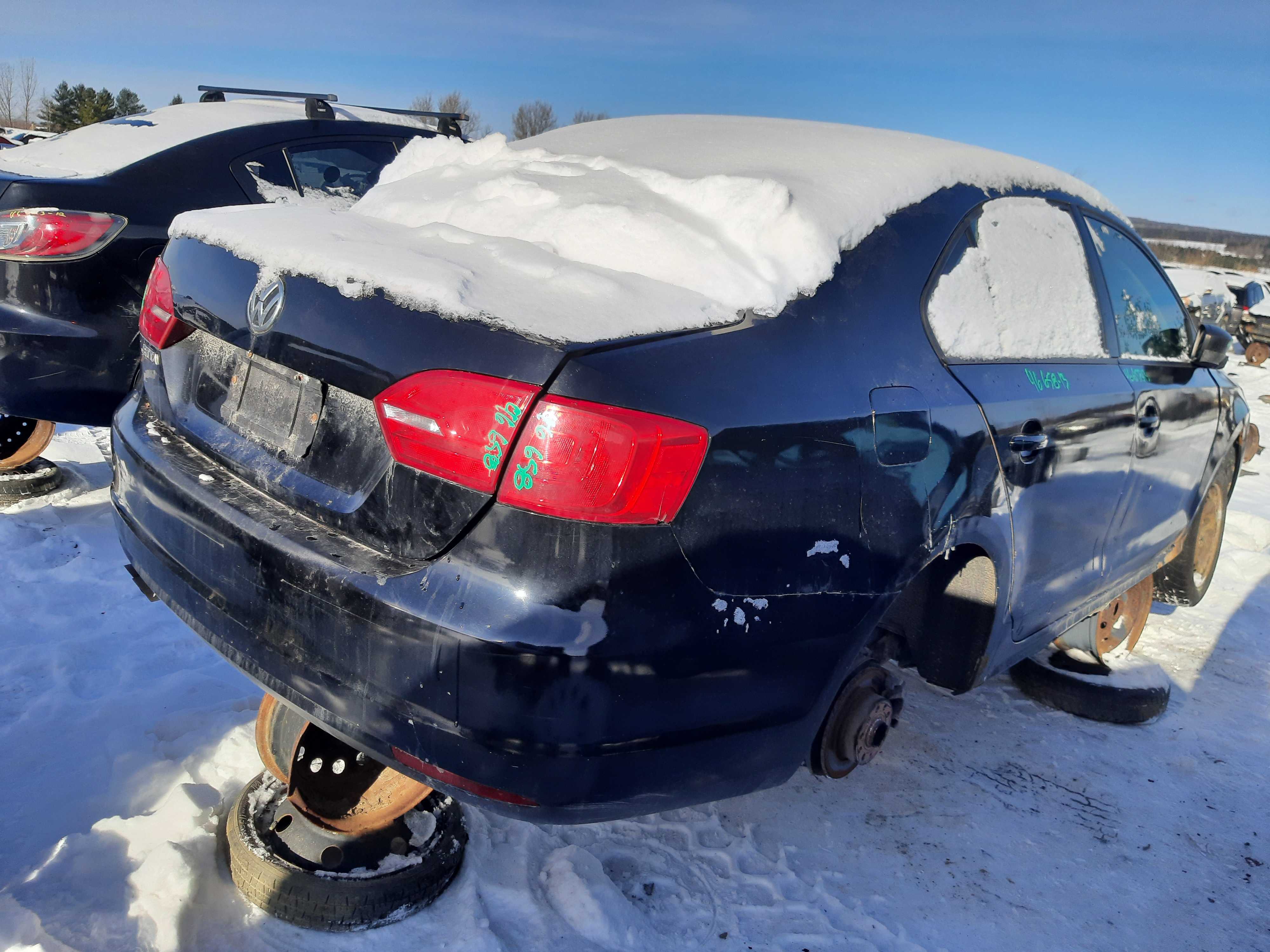 VOLKSWAGEN JETTA 2013