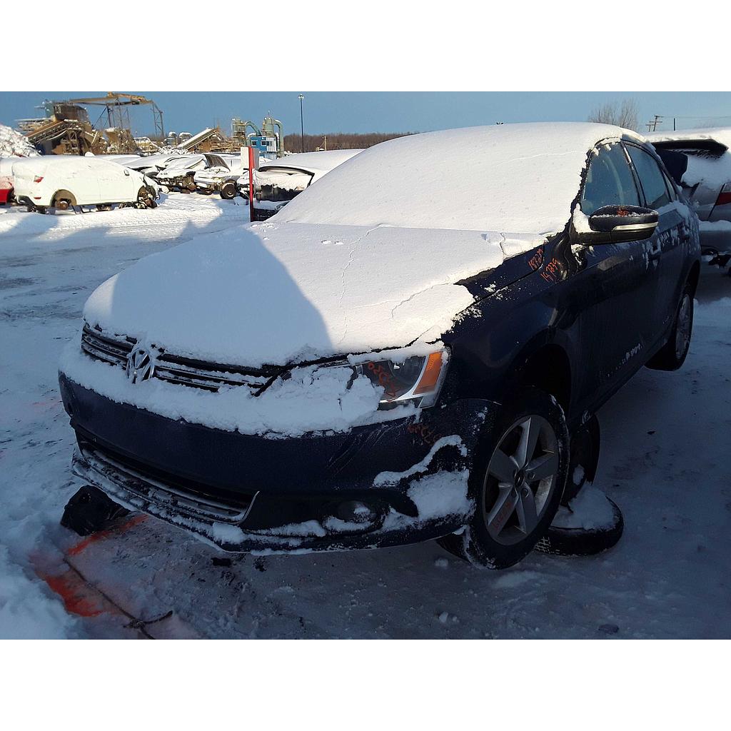 VOLKSWAGEN JETTA 2013