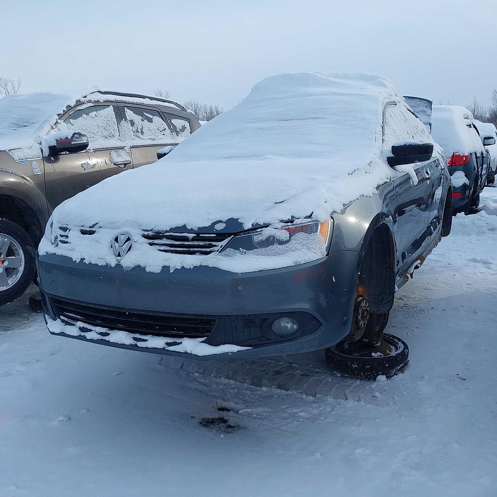 VOLKSWAGEN JETTA 2013