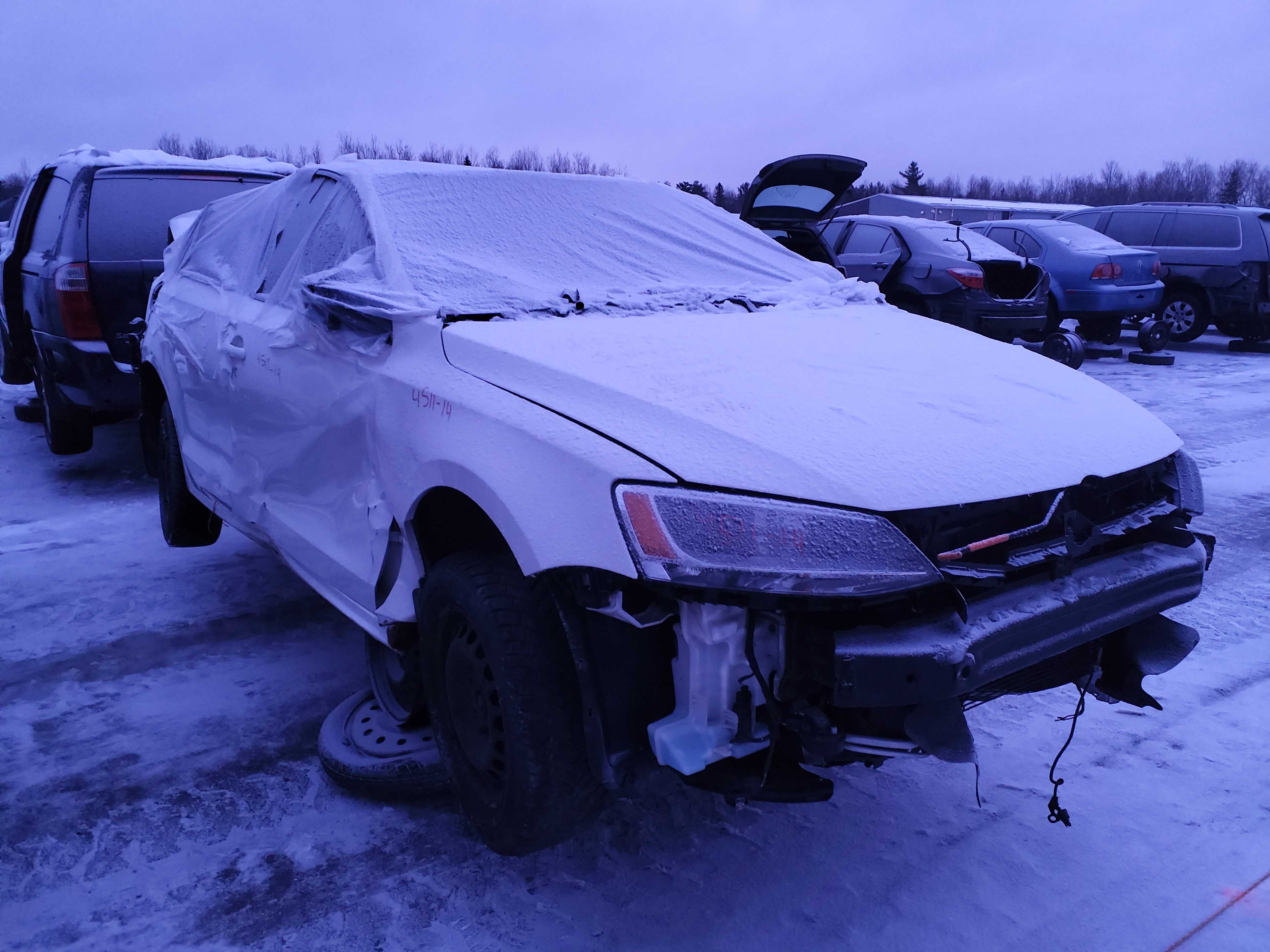 VOLKSWAGEN JETTA 2014