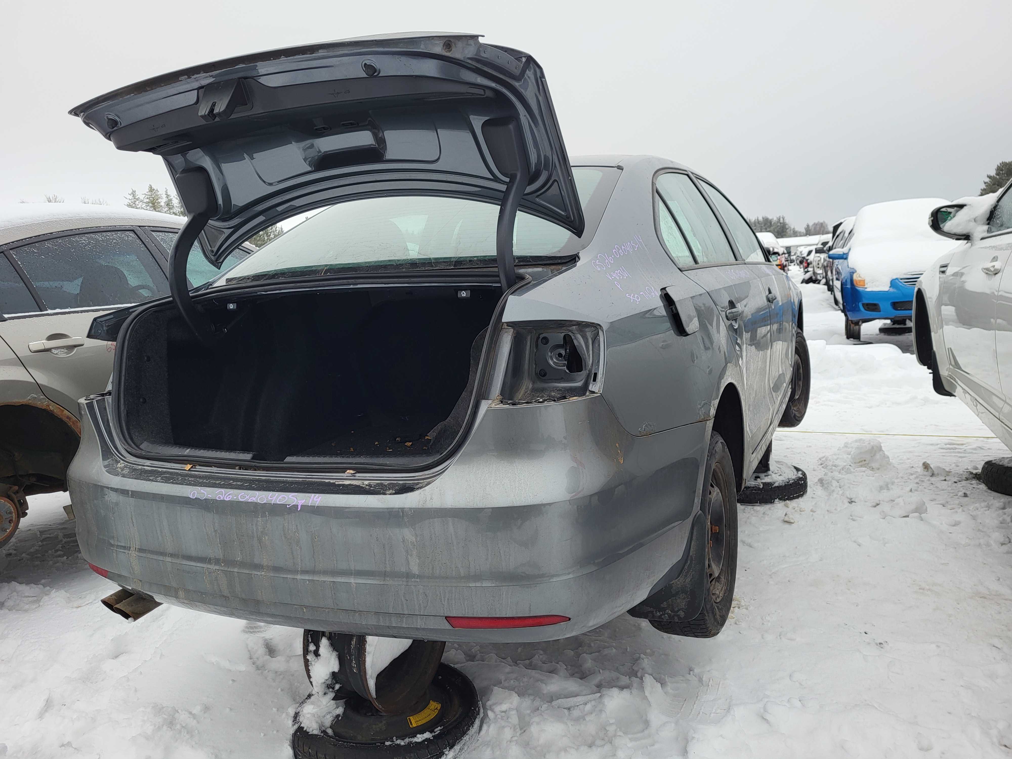 VOLKSWAGEN JETTA 2014