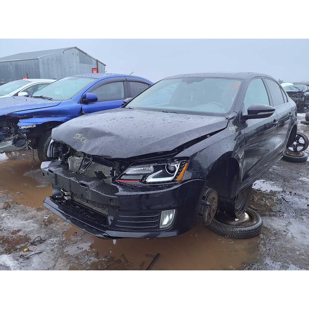 VOLKSWAGEN JETTA 2015