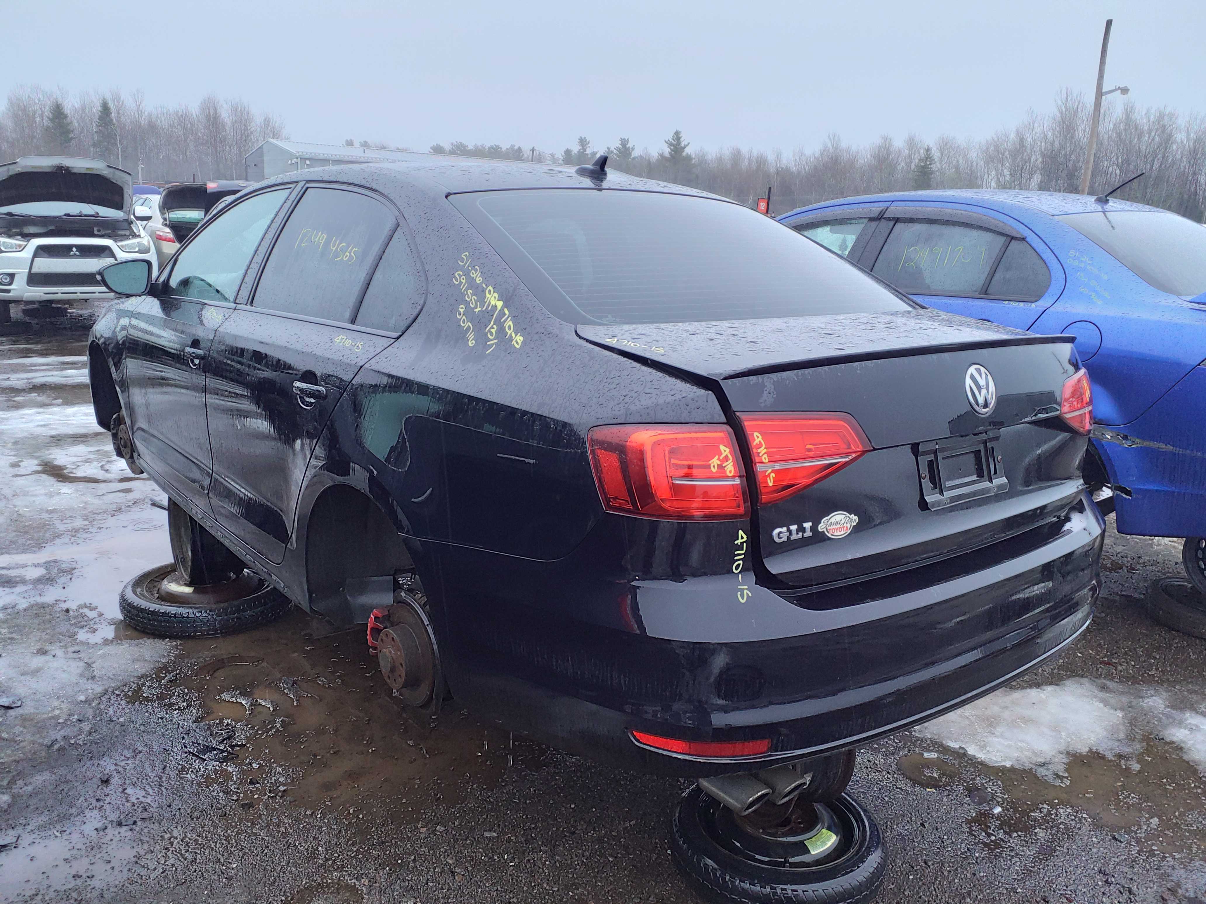 VOLKSWAGEN JETTA 2015