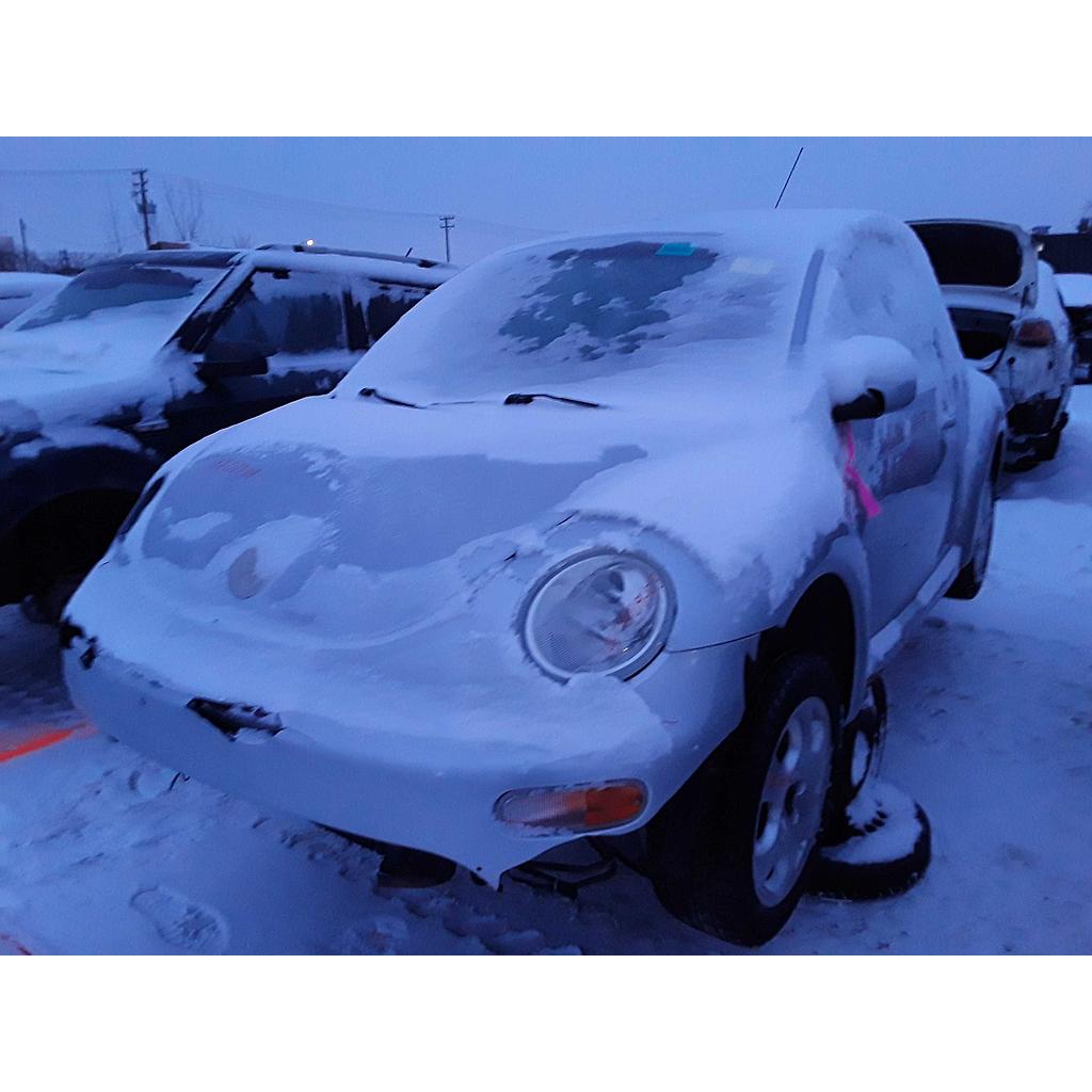 VOLKSWAGEN NEW BEETLE 2003