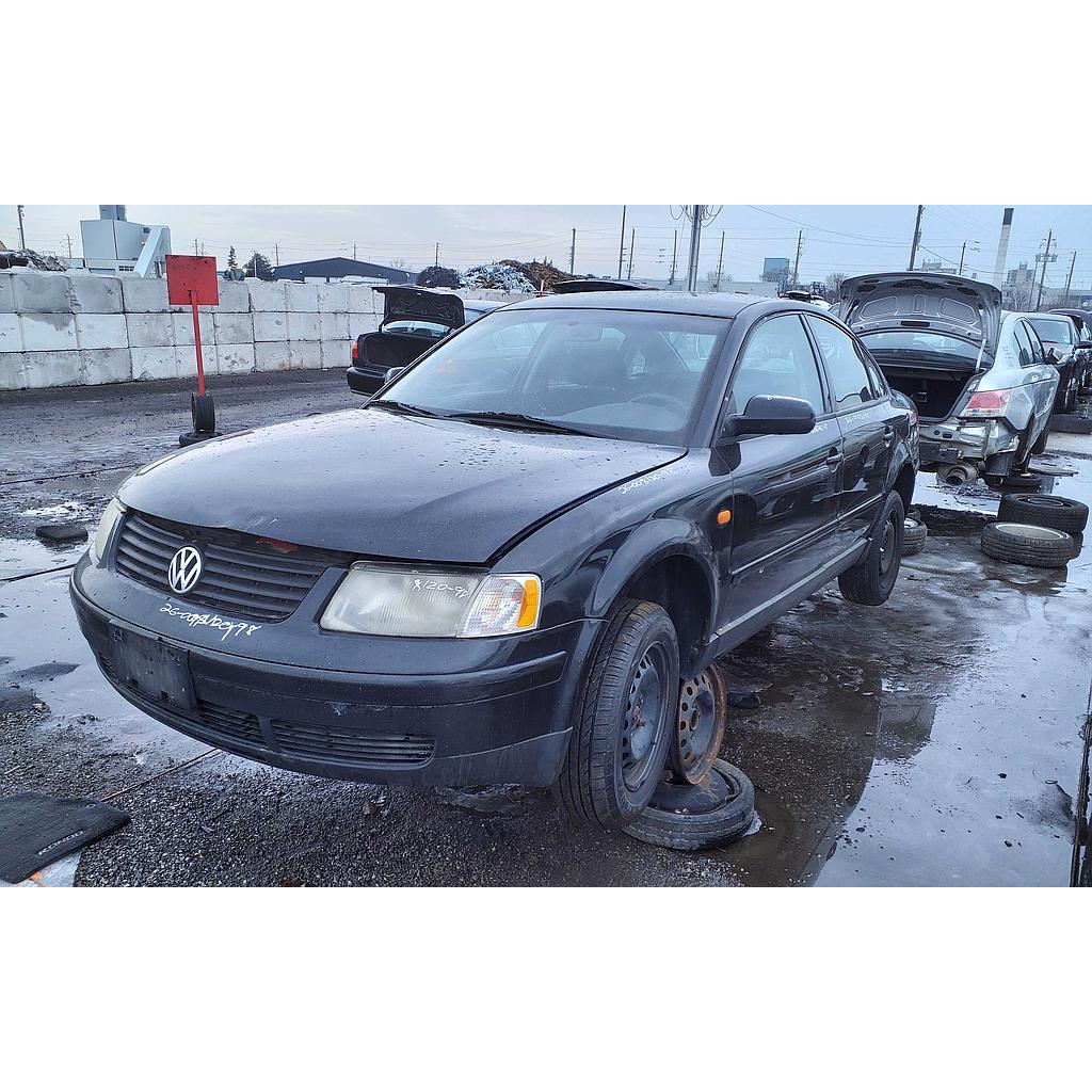 VOLKSWAGEN PASSAT 1998