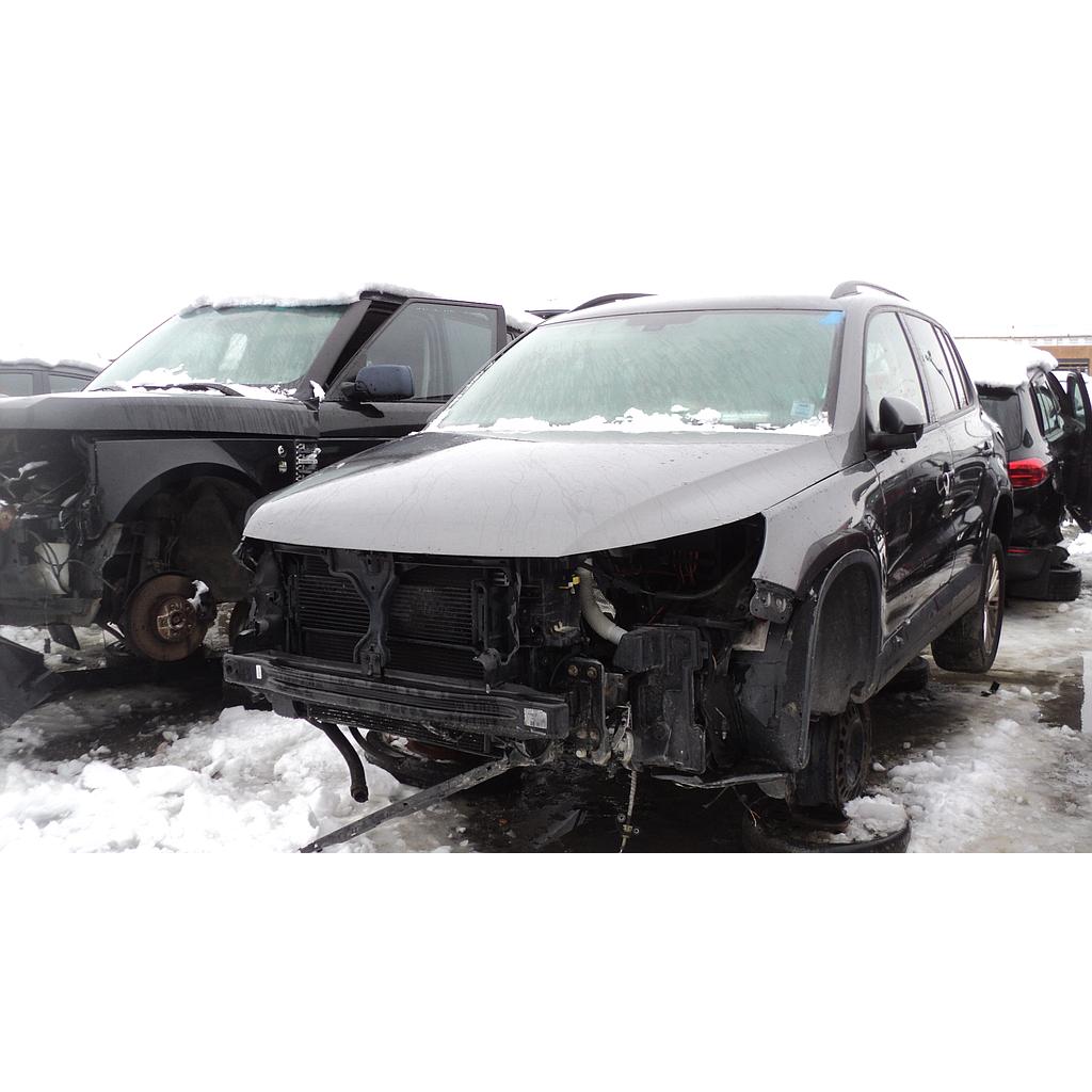 VOLKSWAGEN TIGUAN 2016
