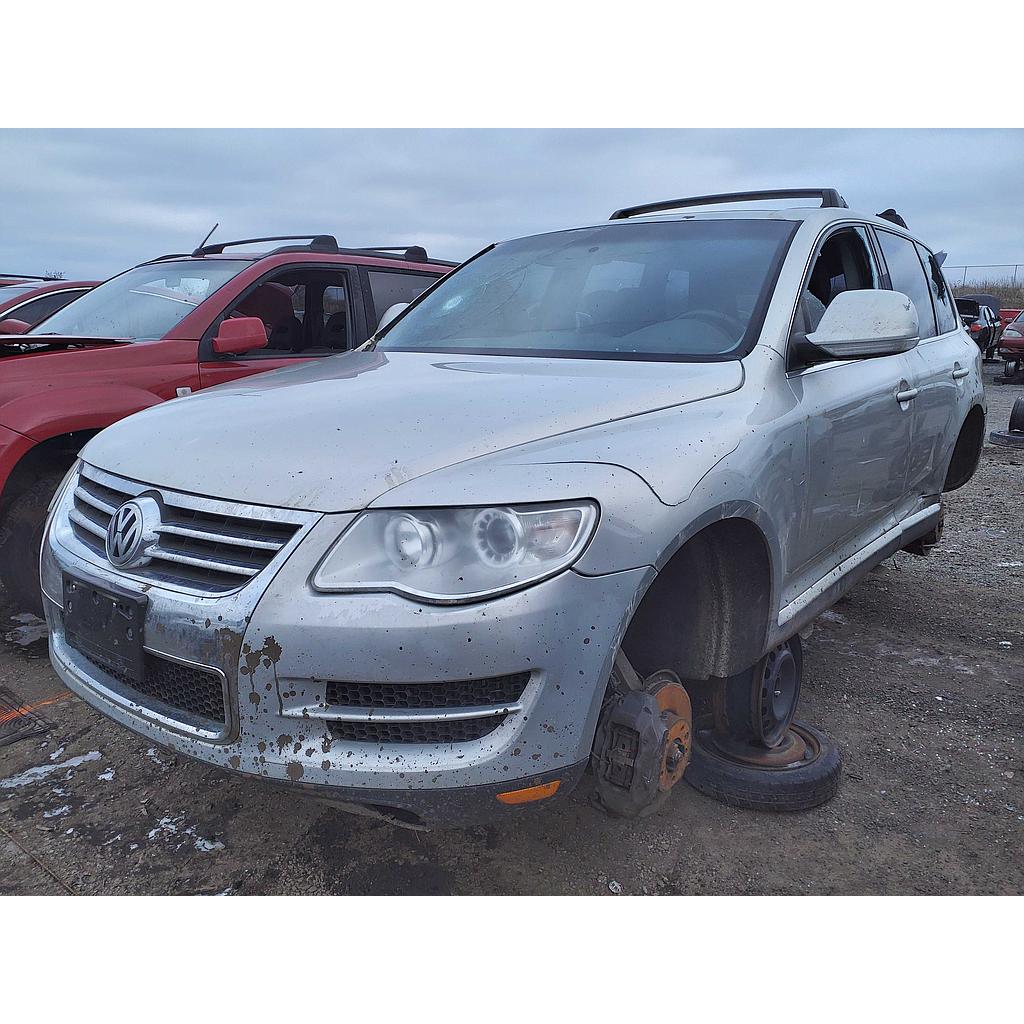 VOLKSWAGEN TOUAREG 2010