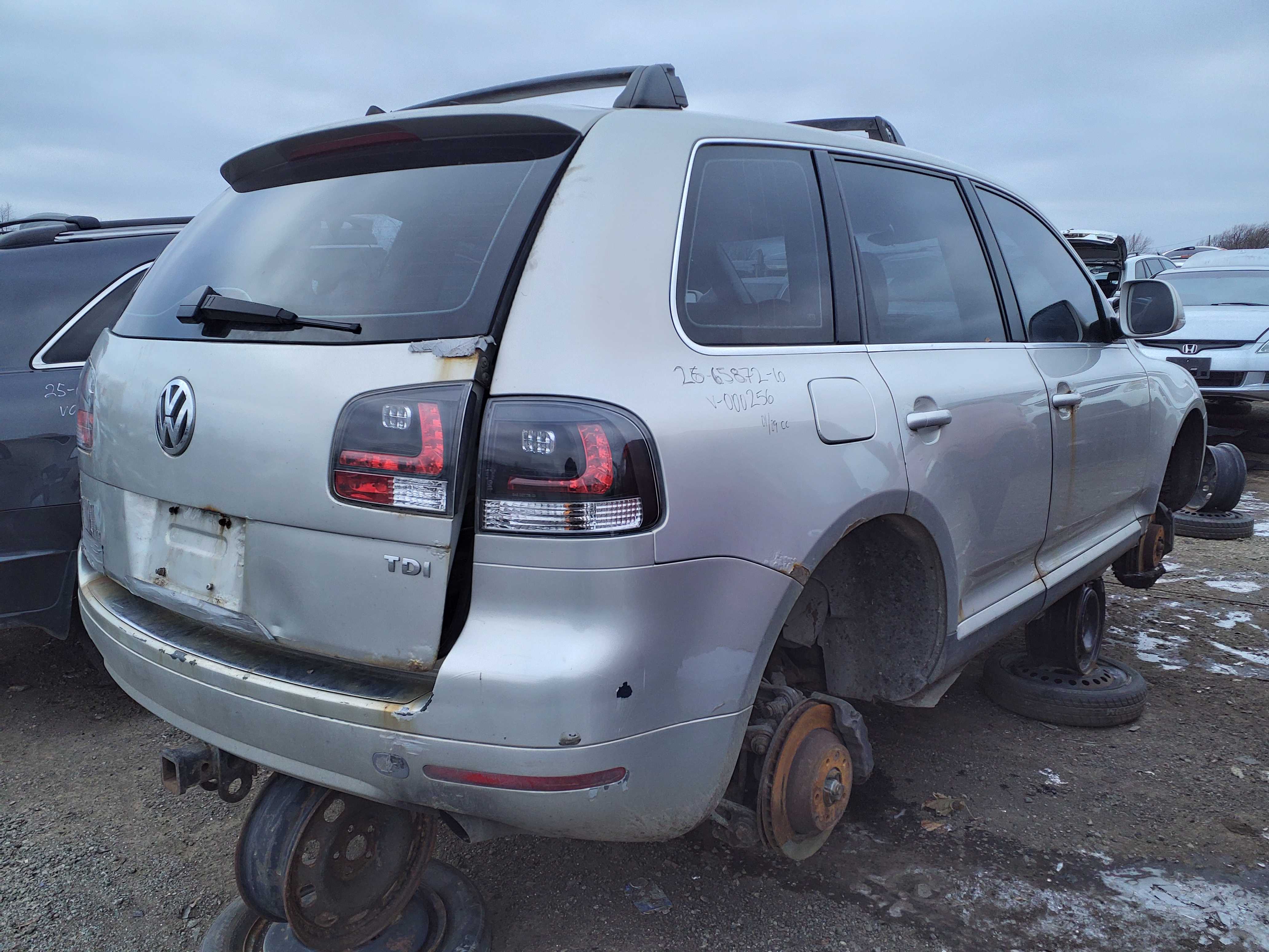 VOLKSWAGEN TOUAREG 2010