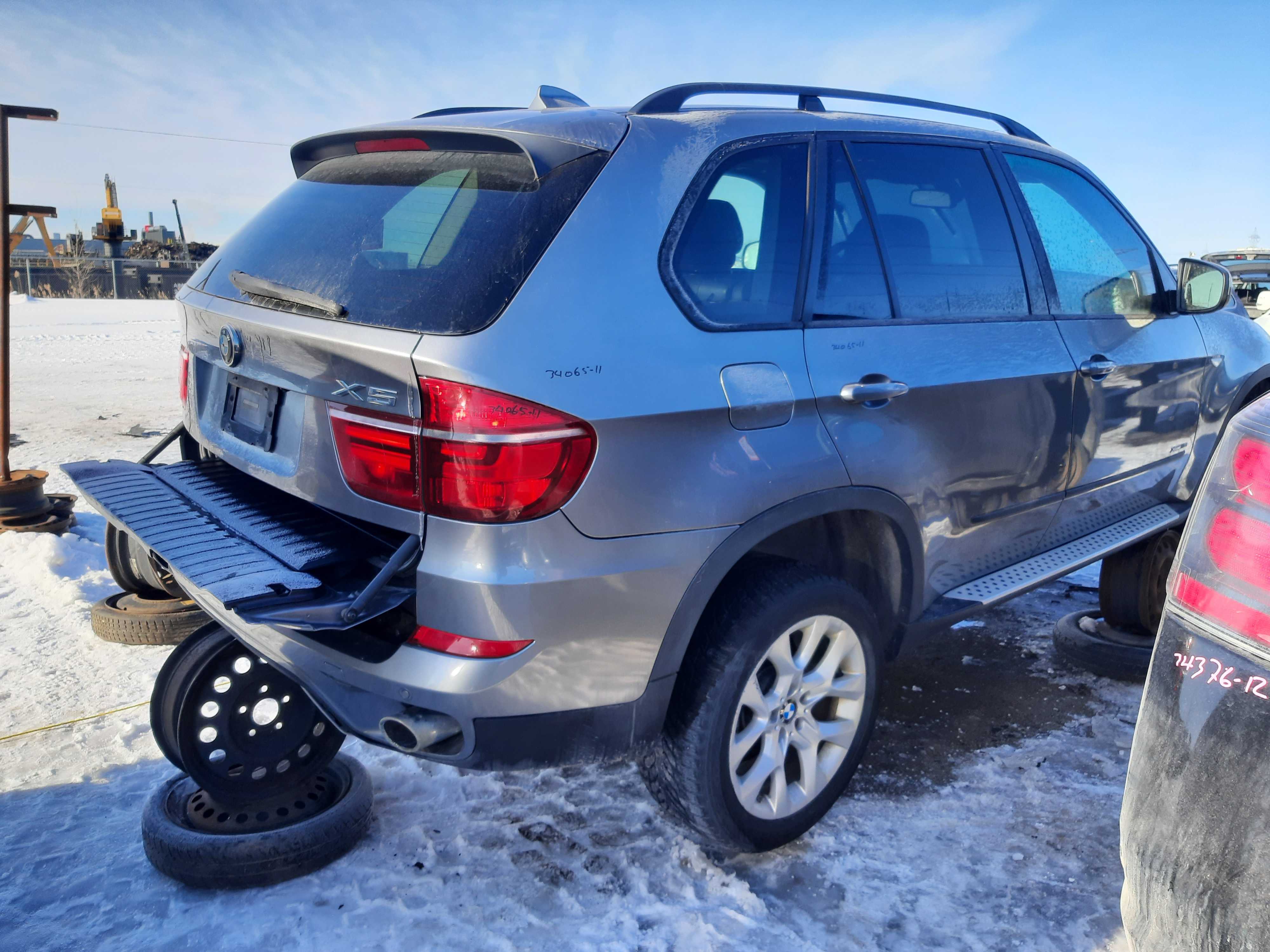 BMW X5 2011