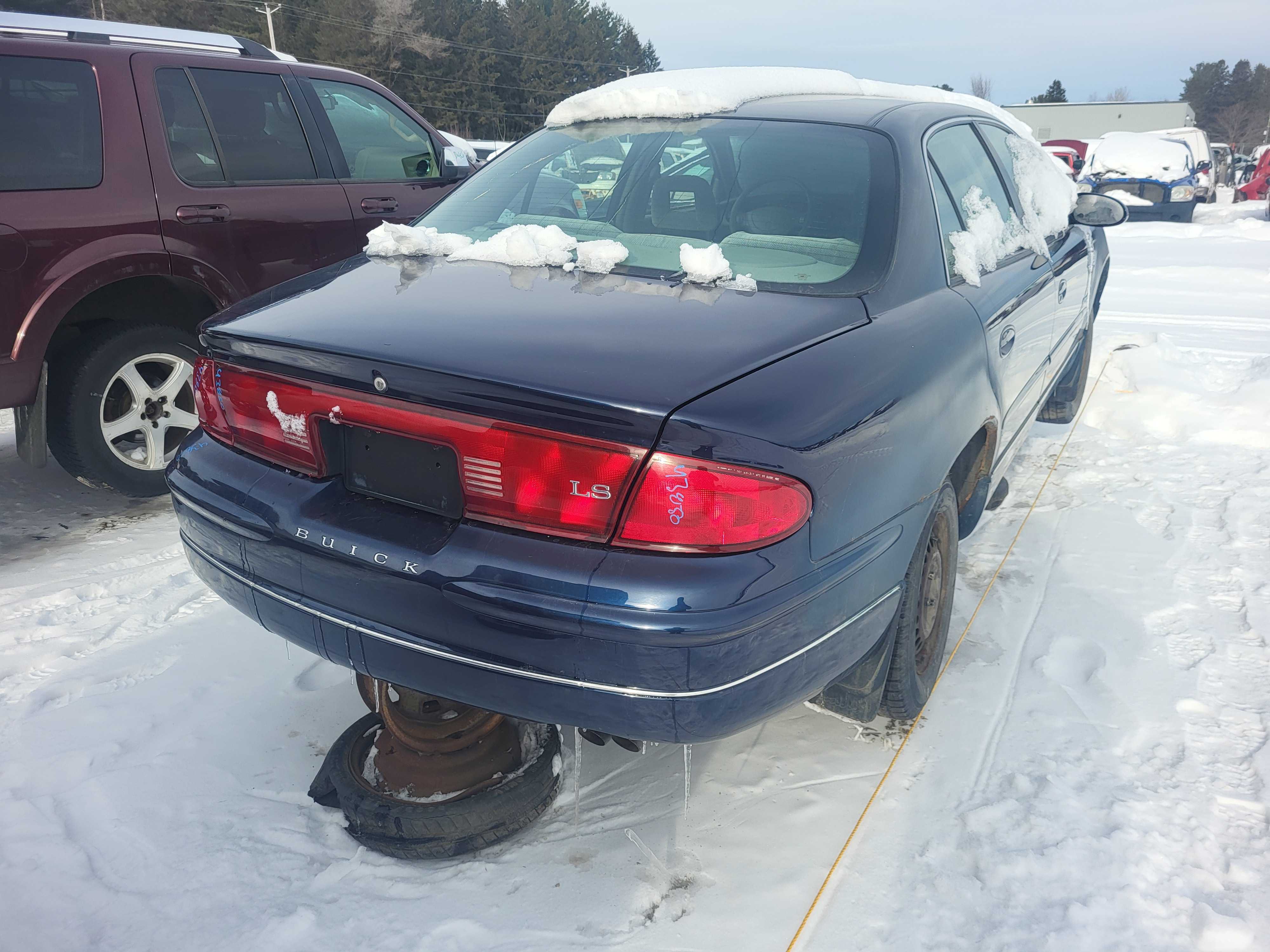 BUICK REGAL 2000