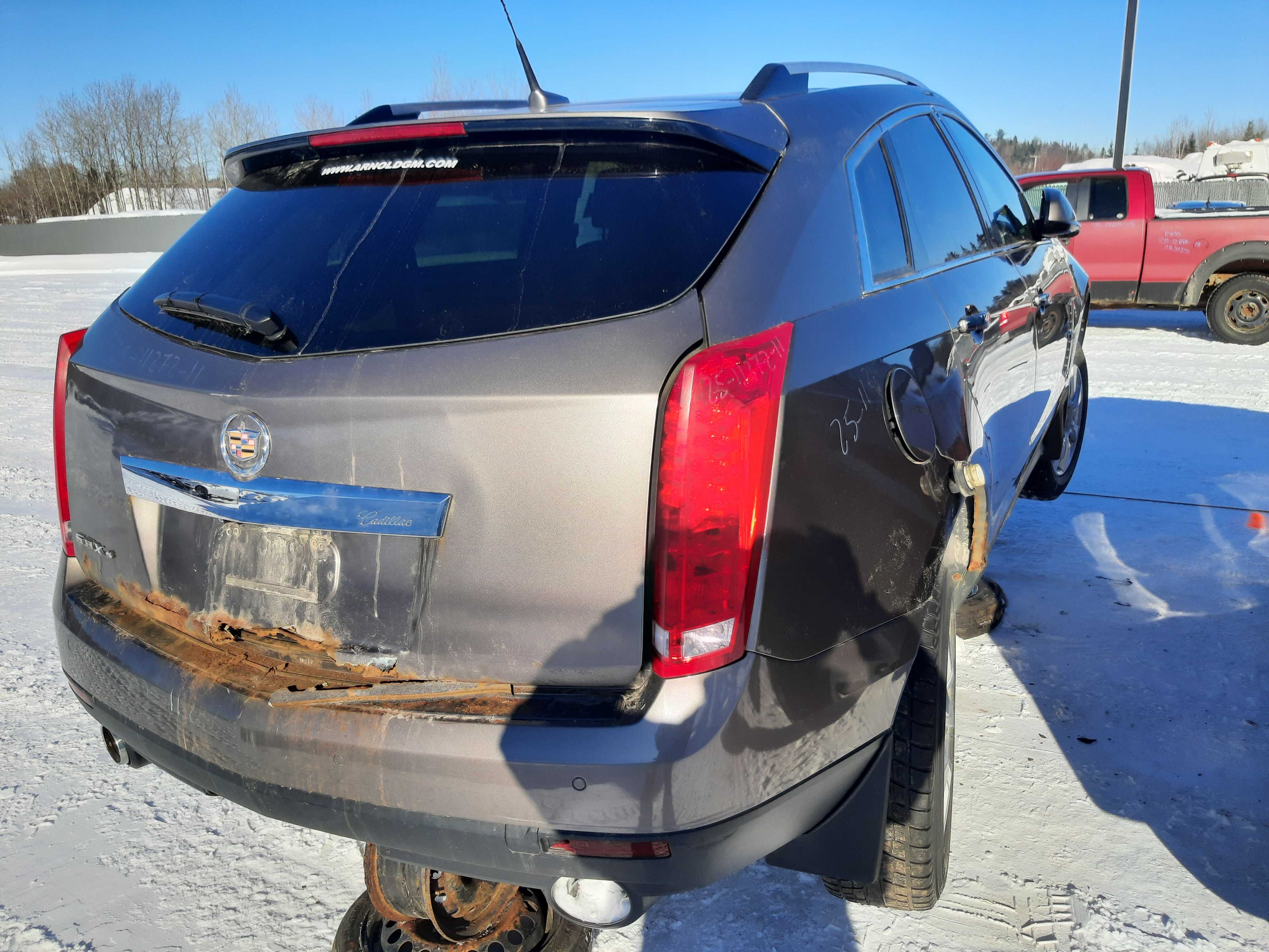 CADILLAC SRX 2011