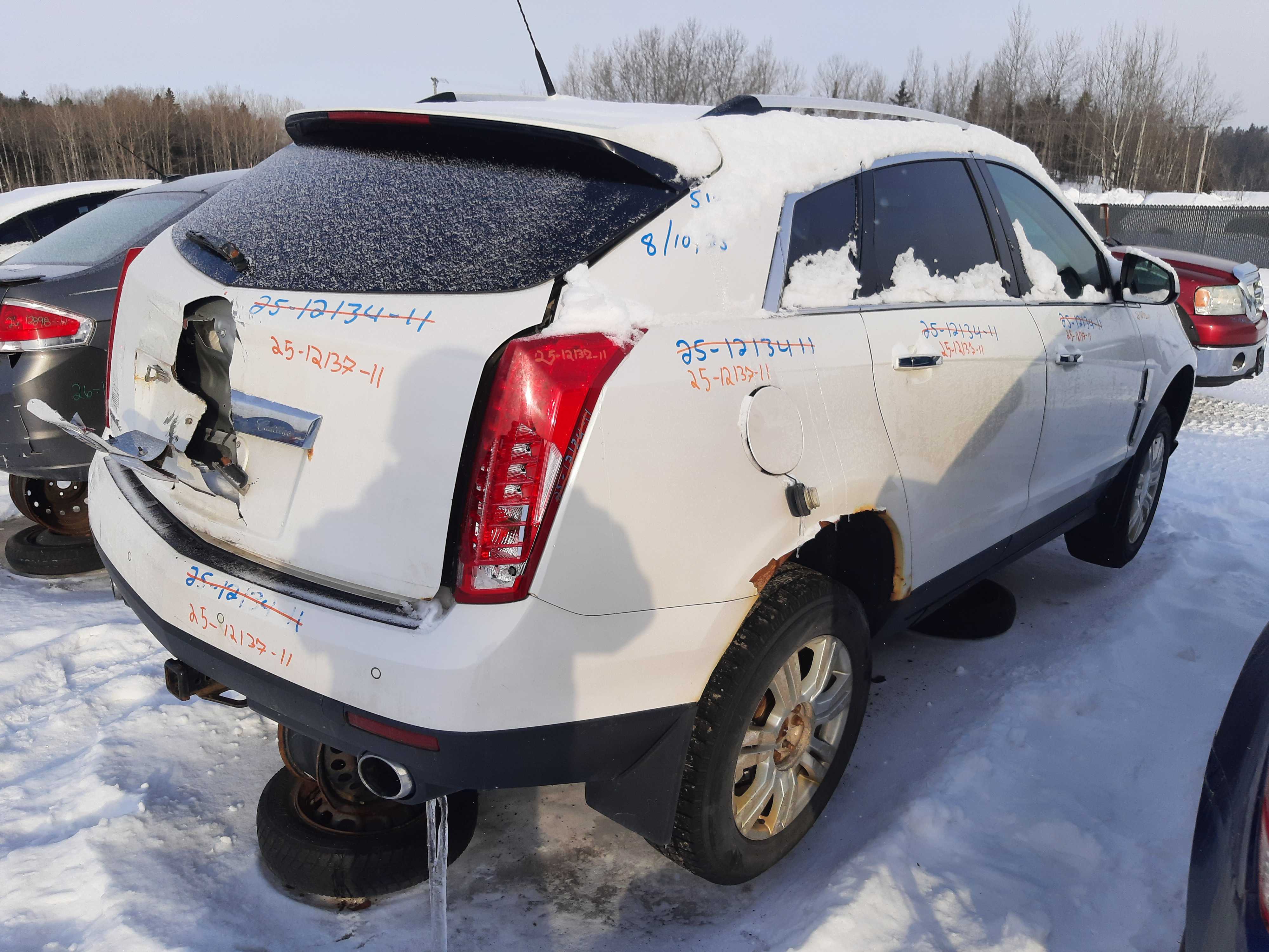 CADILLAC SRX 2011