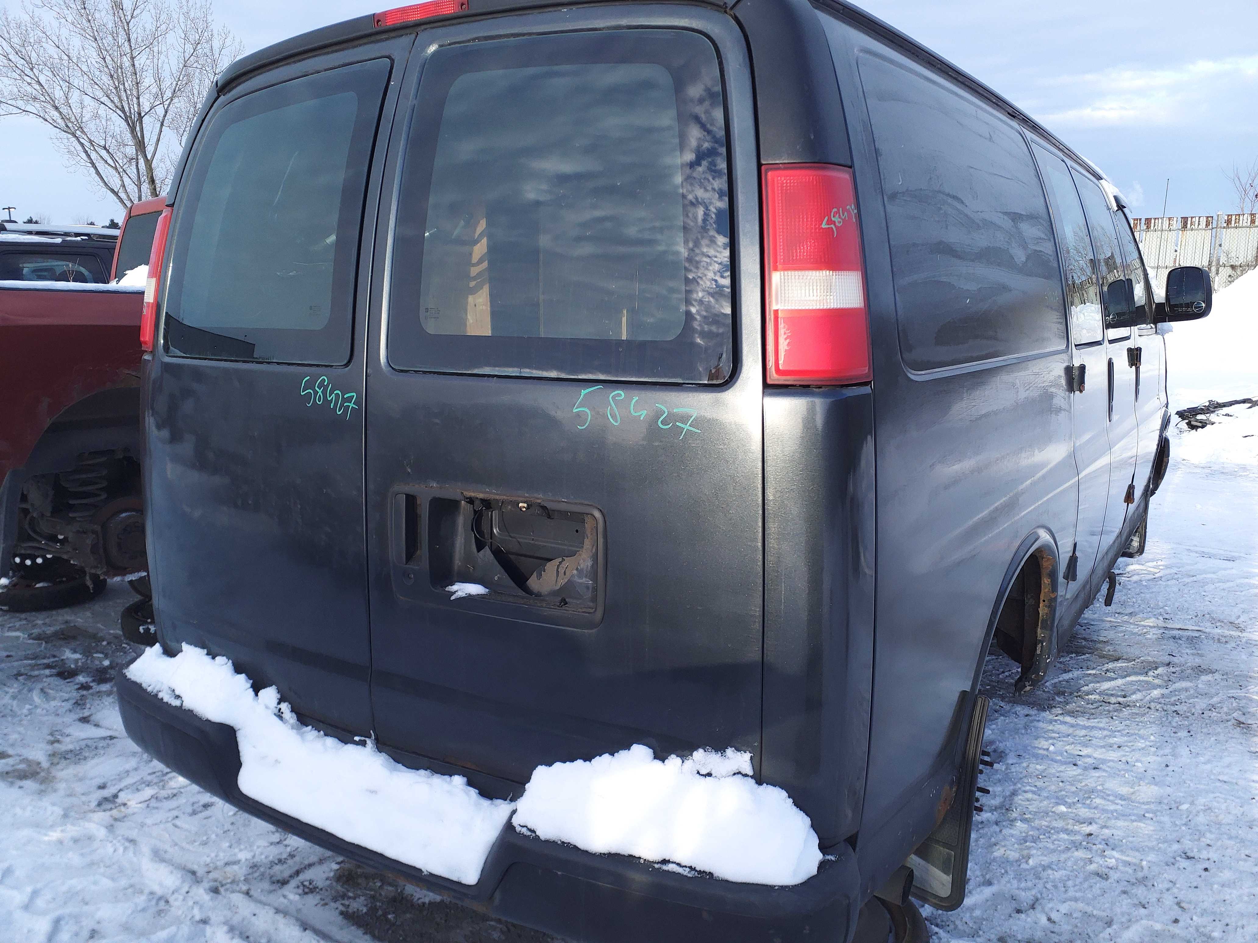 CHEVROLET EXPRESS VAN 2003