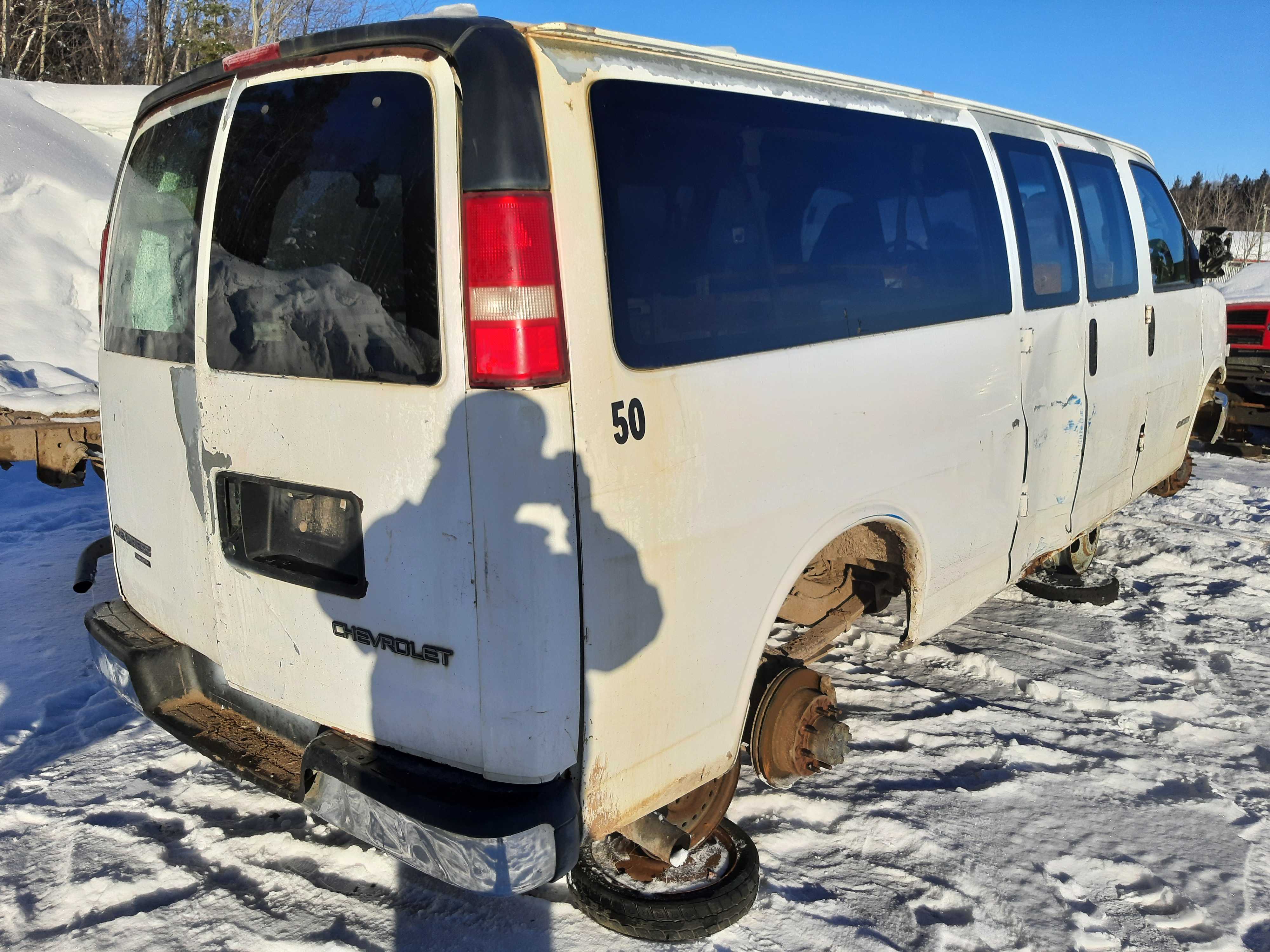 CHEVROLET EXPRESS VAN 2005
