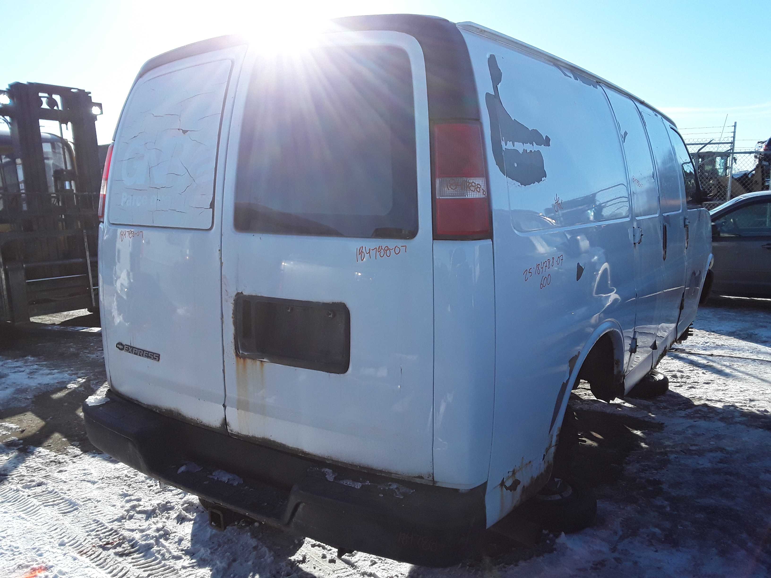 CHEVROLET EXPRESS VAN 2007