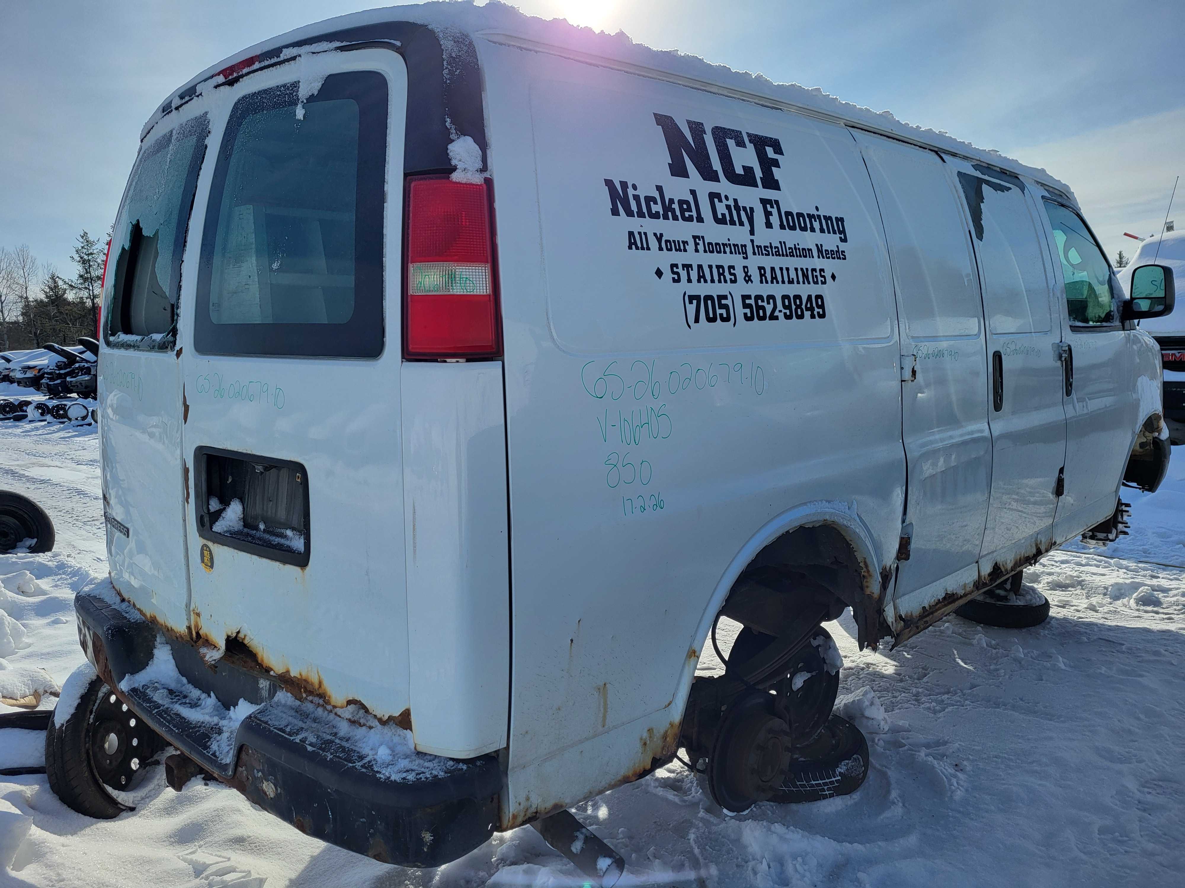 CHEVROLET EXPRESS VAN 2010