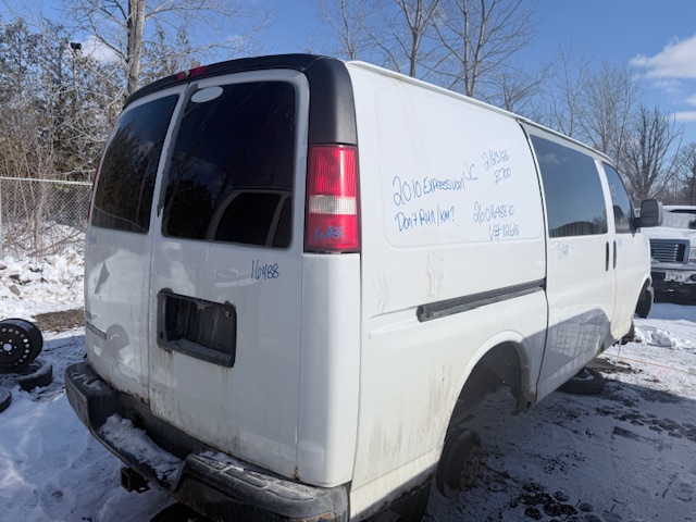 CHEVROLET EXPRESS VAN 2010