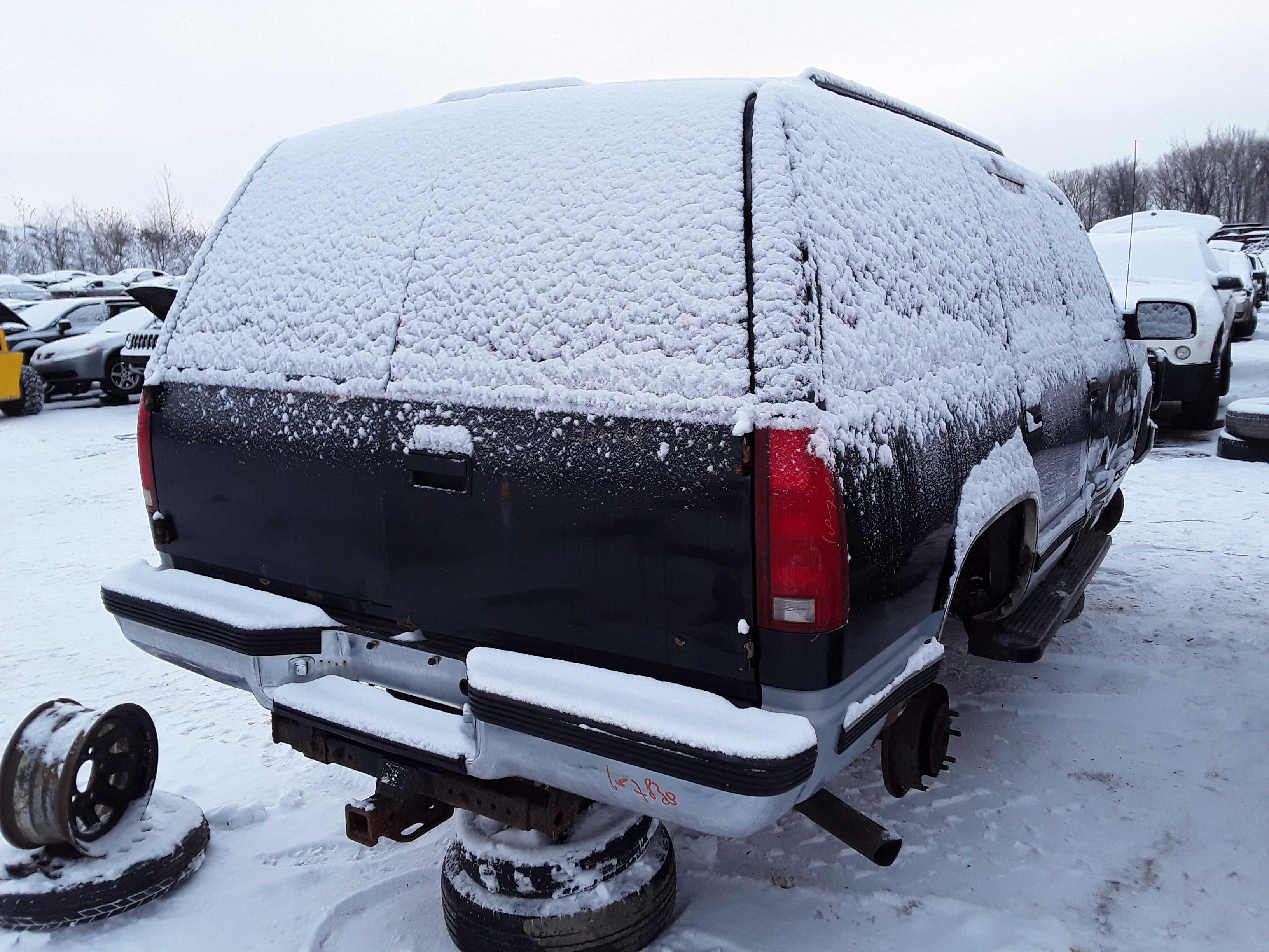 CHEVROLET TAHOE 1998