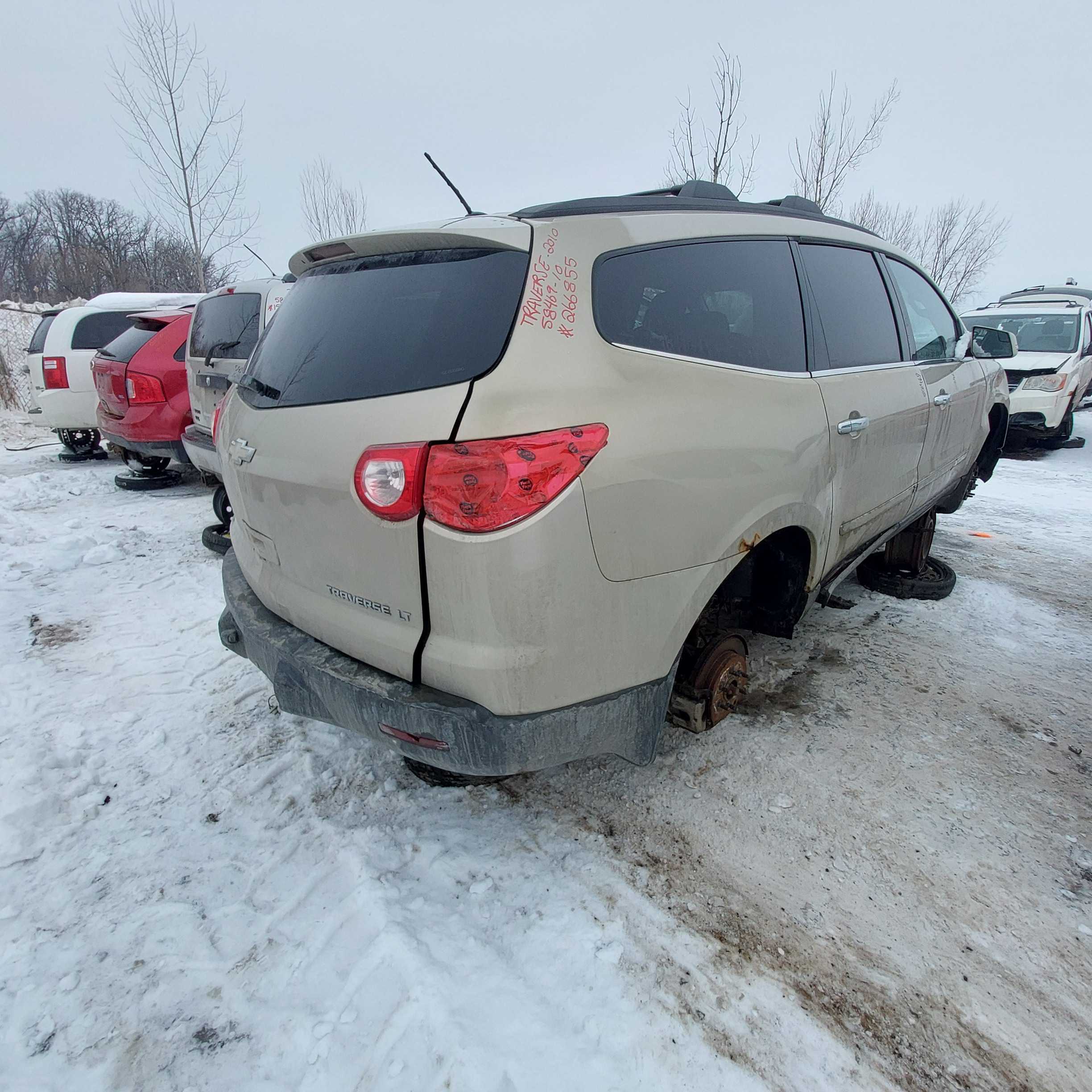 CHEVROLET TRAVERSE 2010