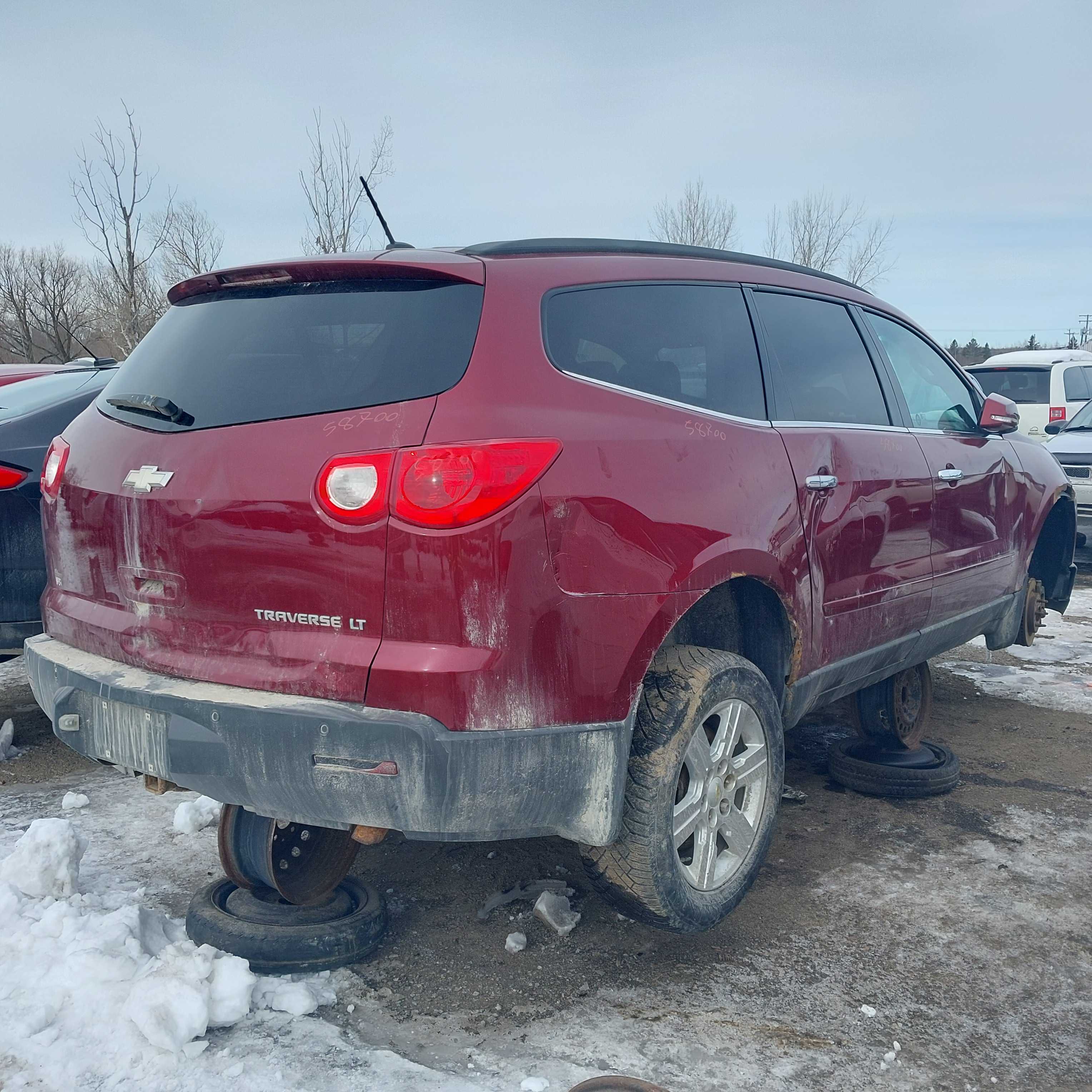 CHEVROLET TRAVERSE 2010