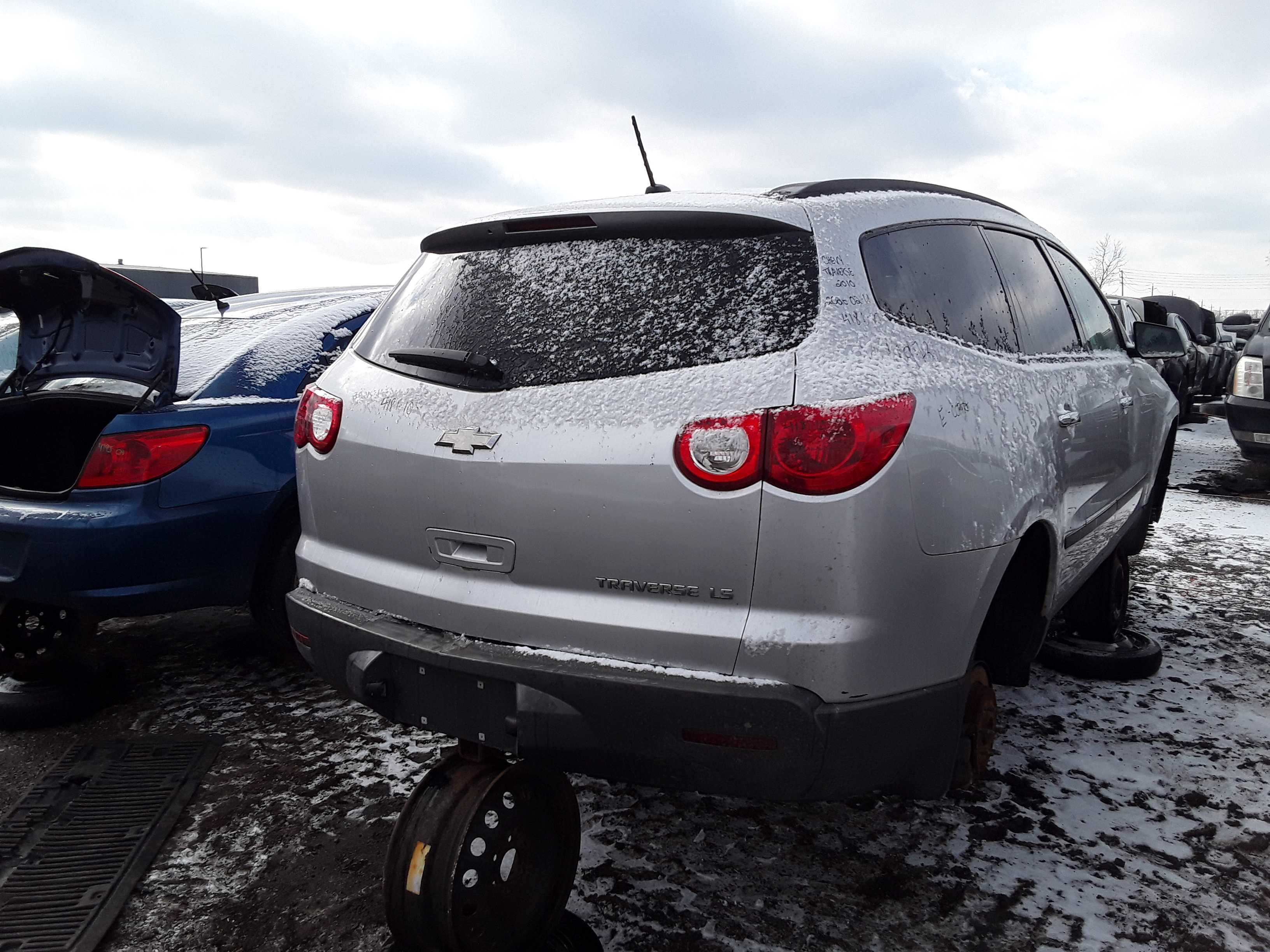 CHEVROLET TRAVERSE 2010