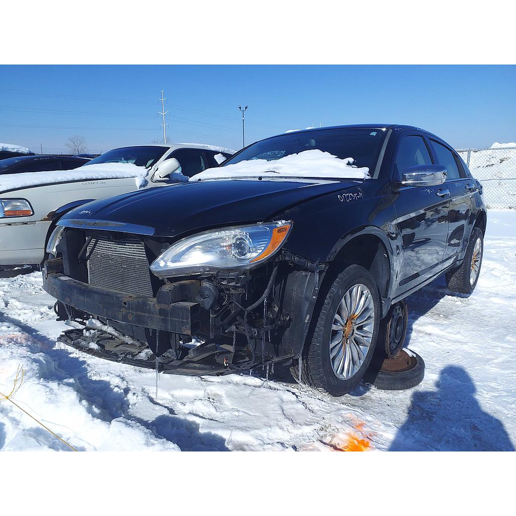 CHRYSLER 200 2011