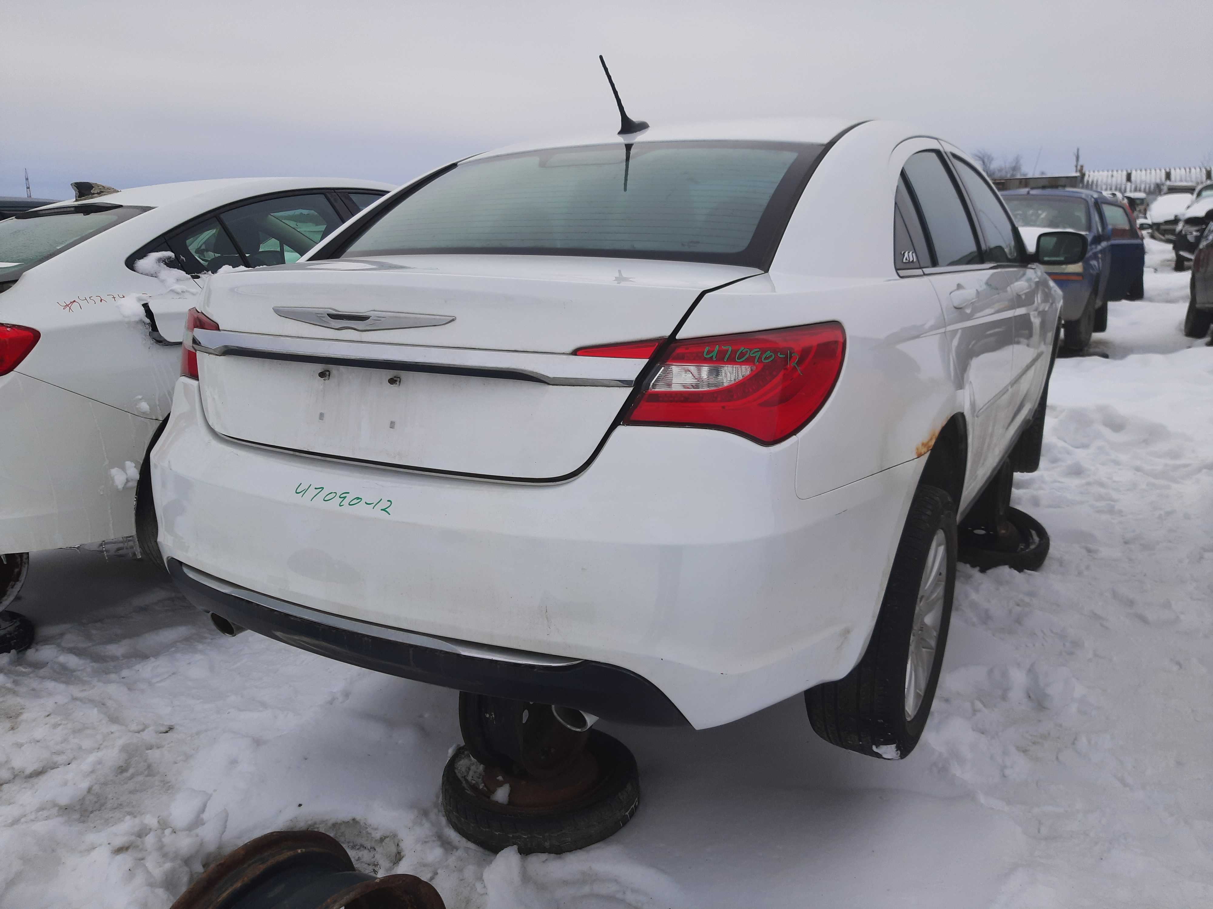 CHRYSLER 200 2012