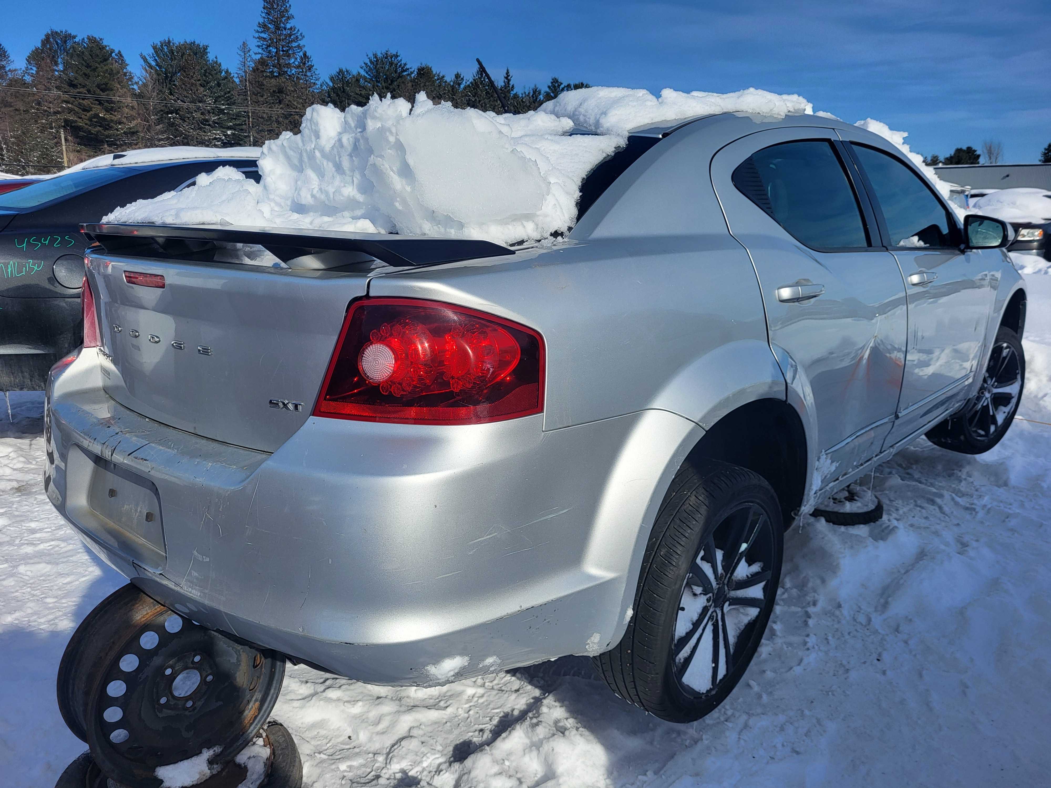 DODGE AVENGER 2011