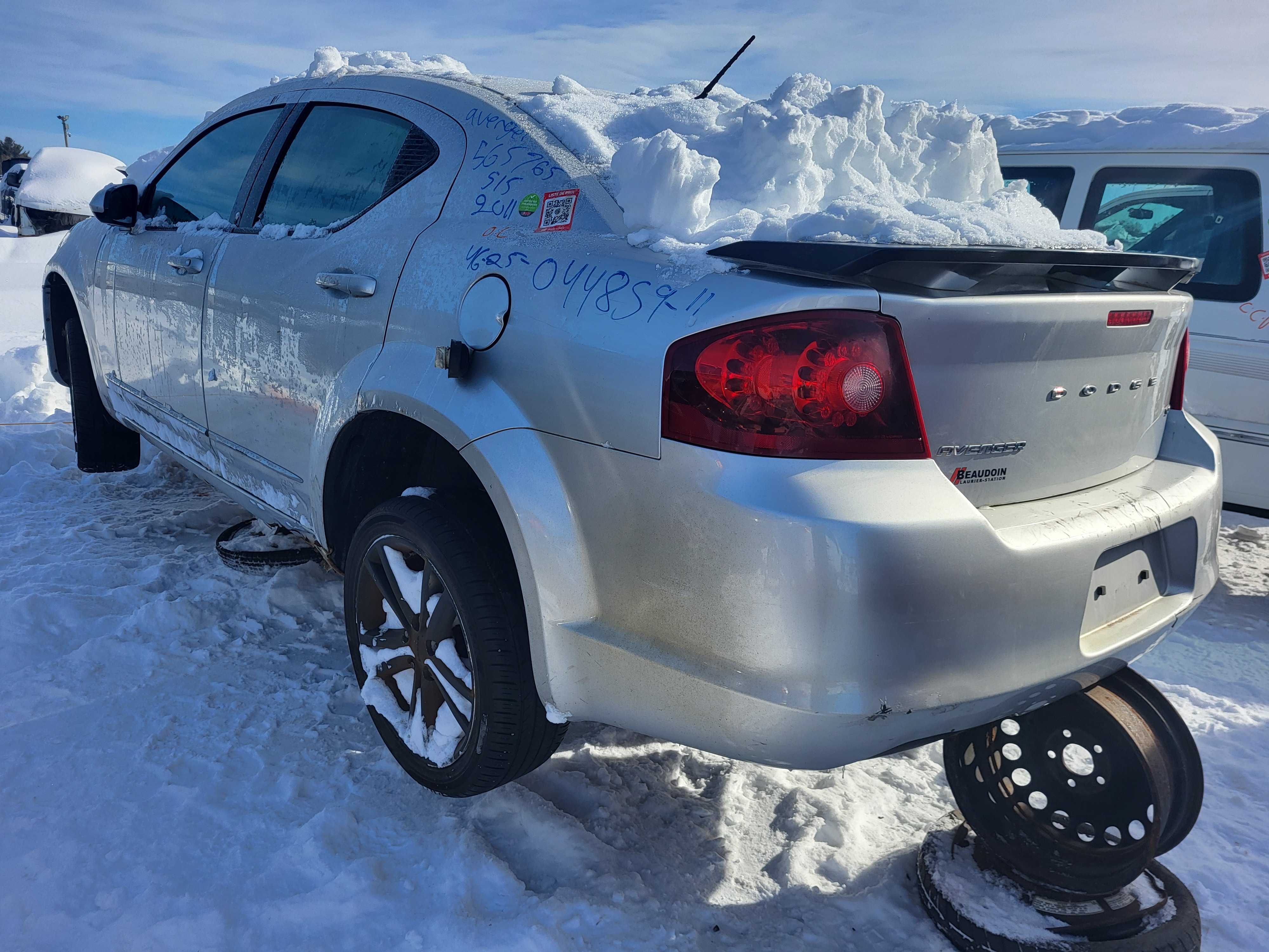 DODGE AVENGER 2011