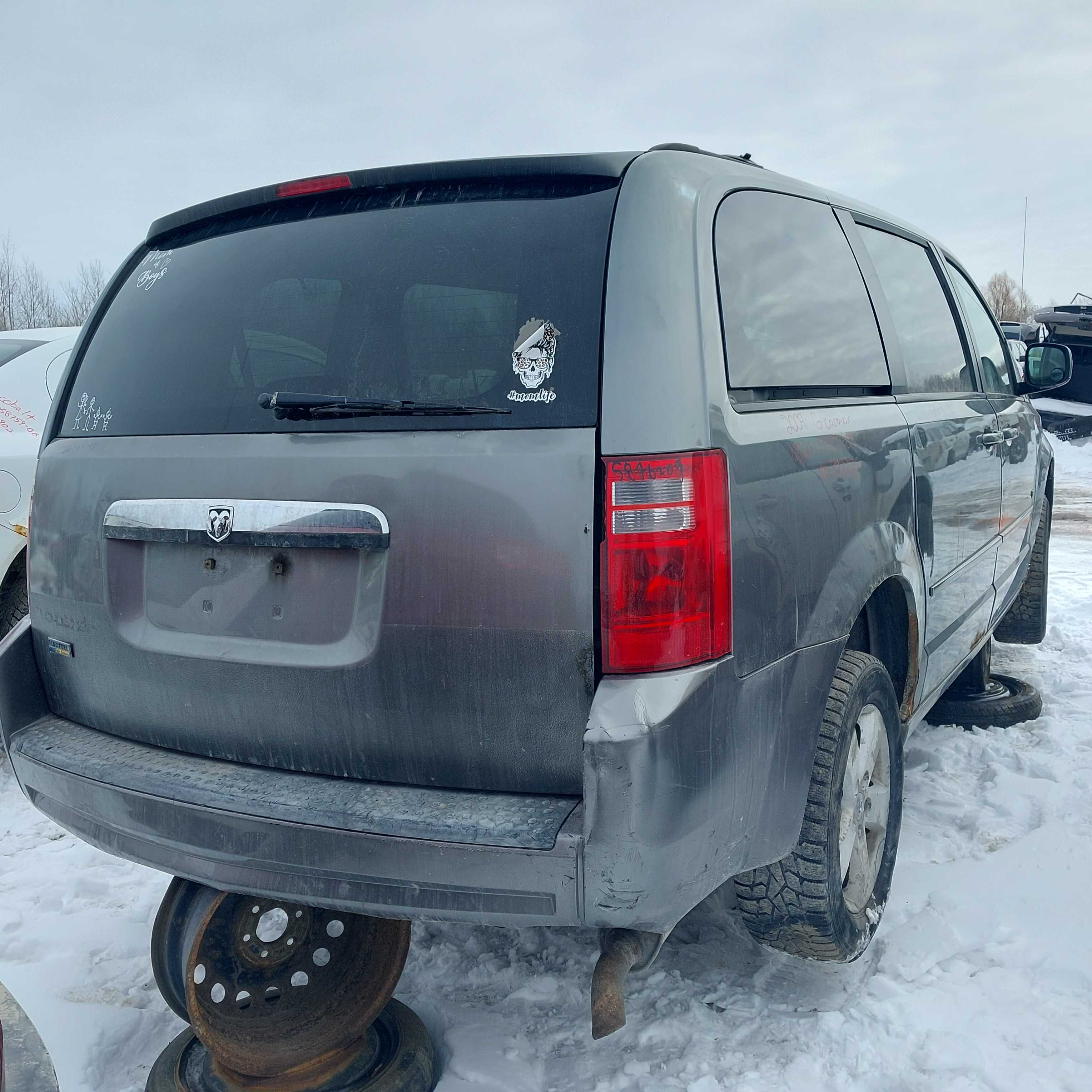 DODGE GRAND CARAVAN 2009
