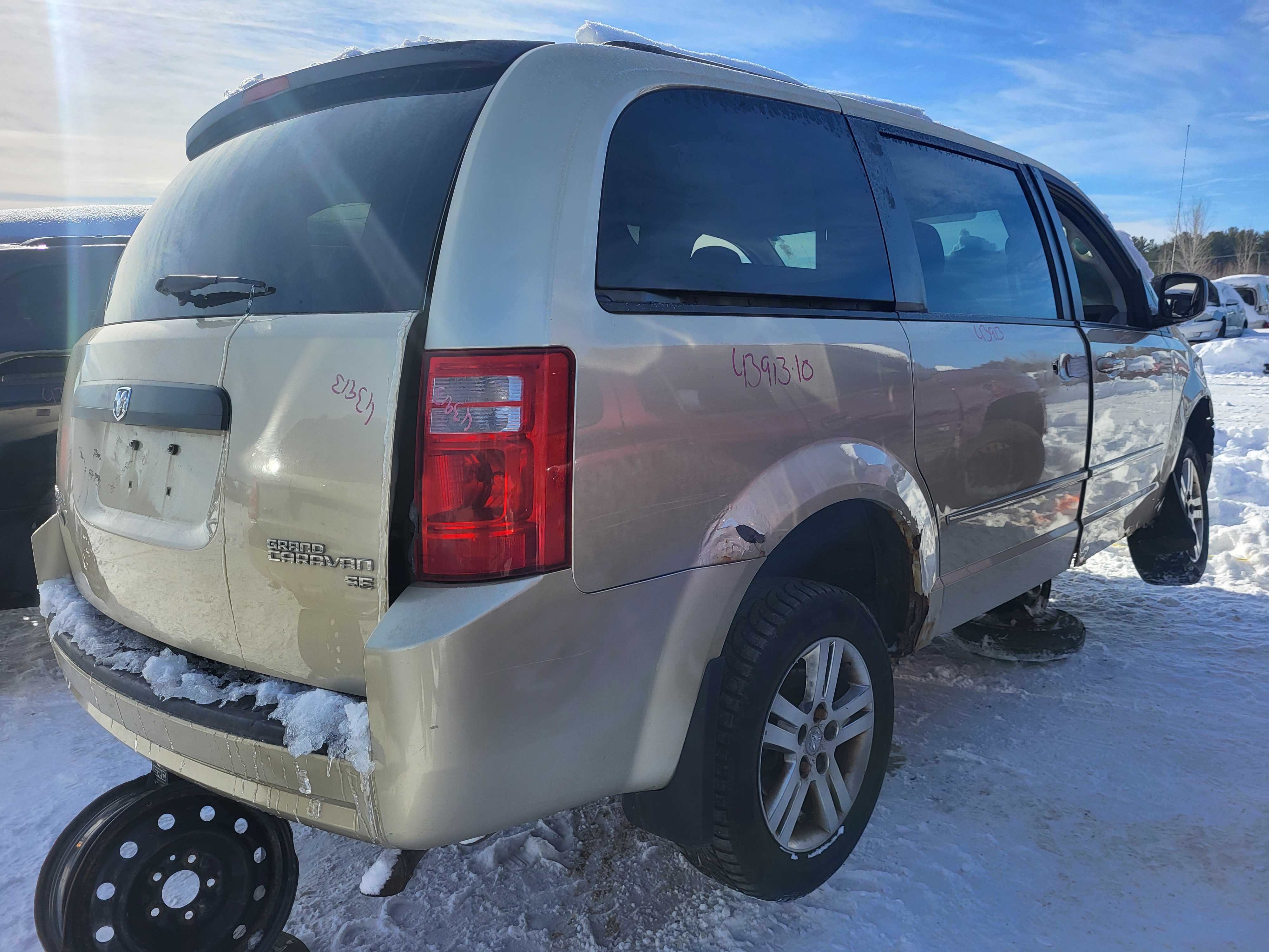 DODGE GRAND CARAVAN 2010