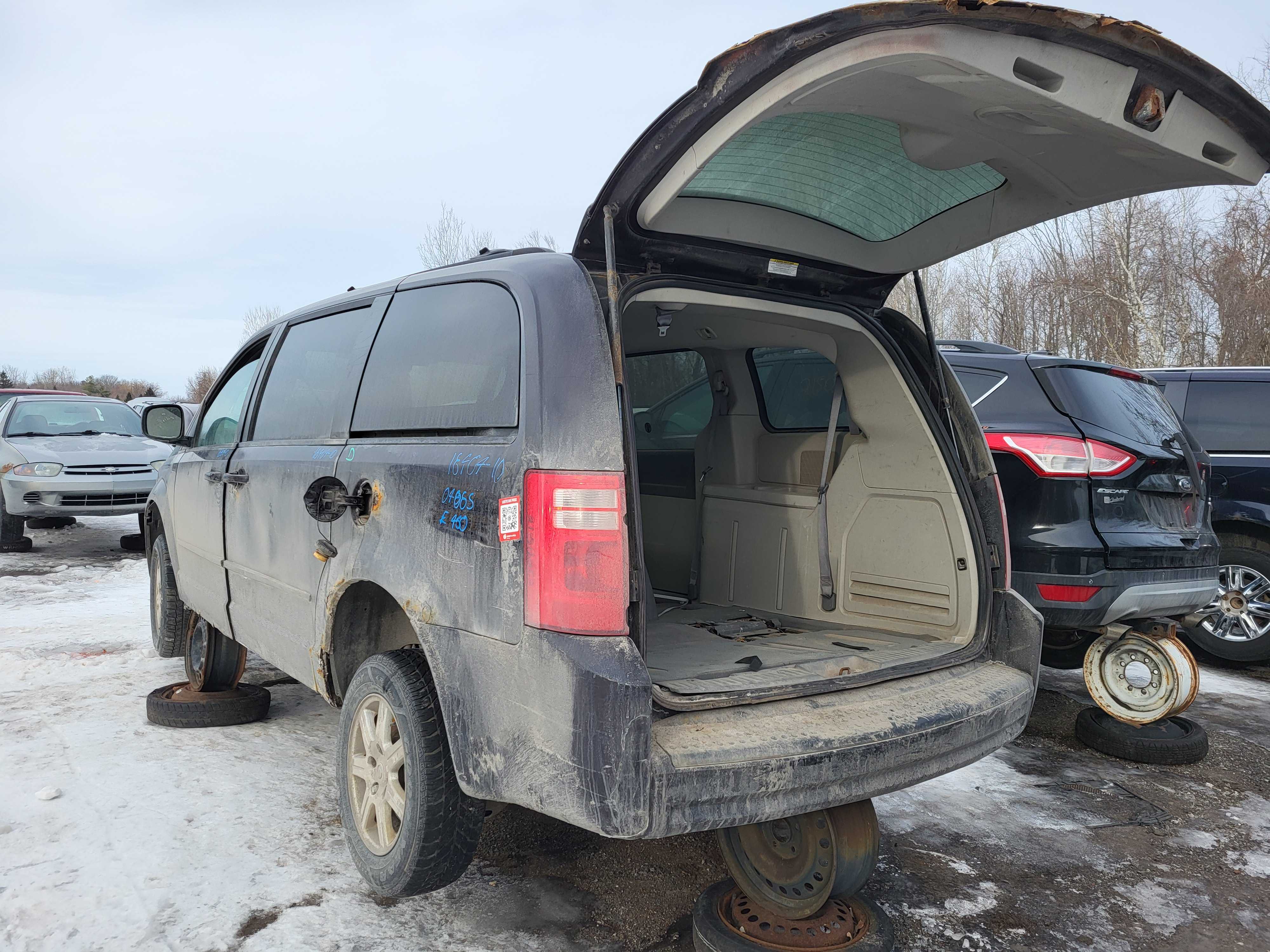 DODGE GRAND CARAVAN 2010