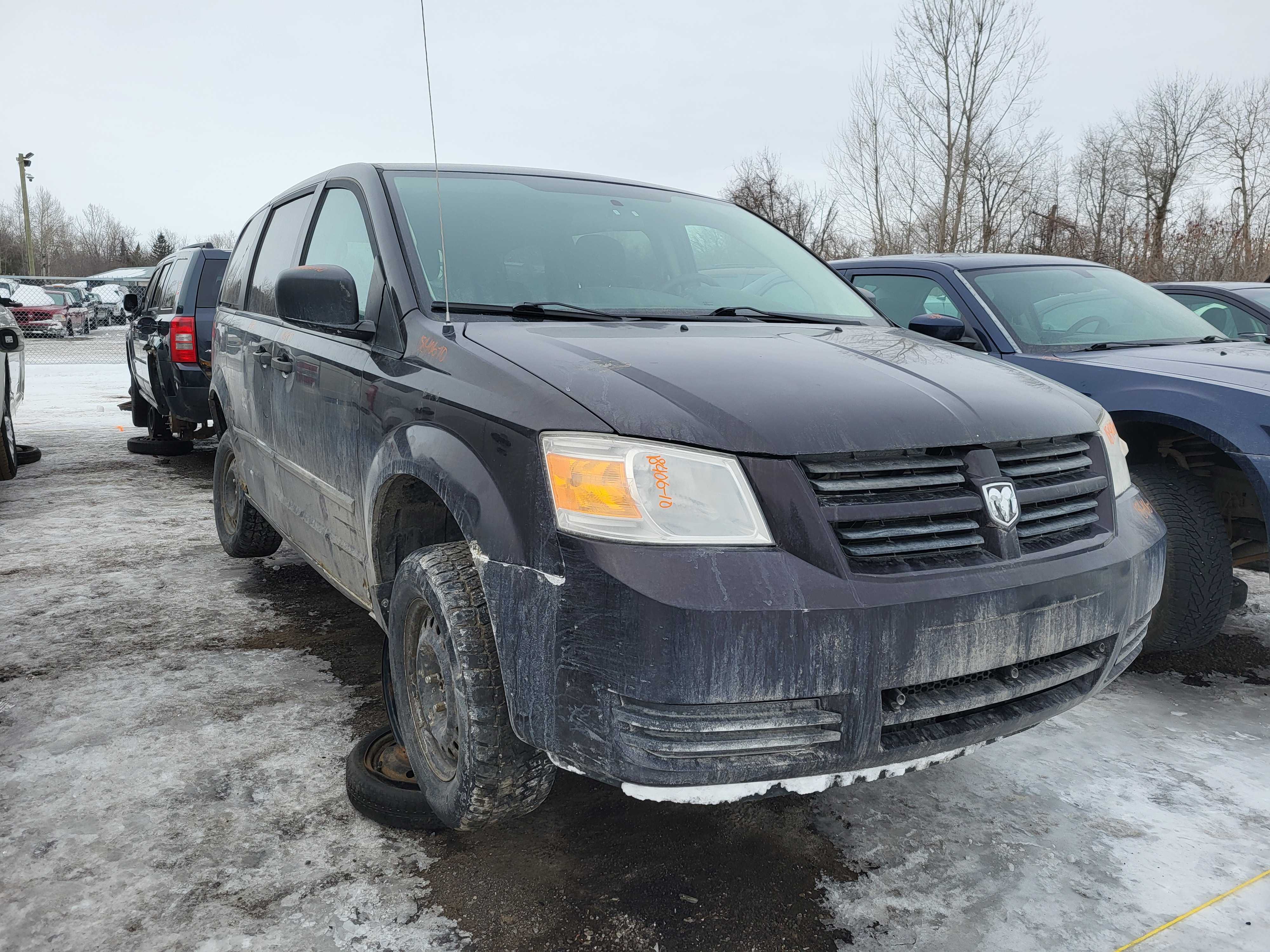 DODGE GRAND CARAVAN 2010