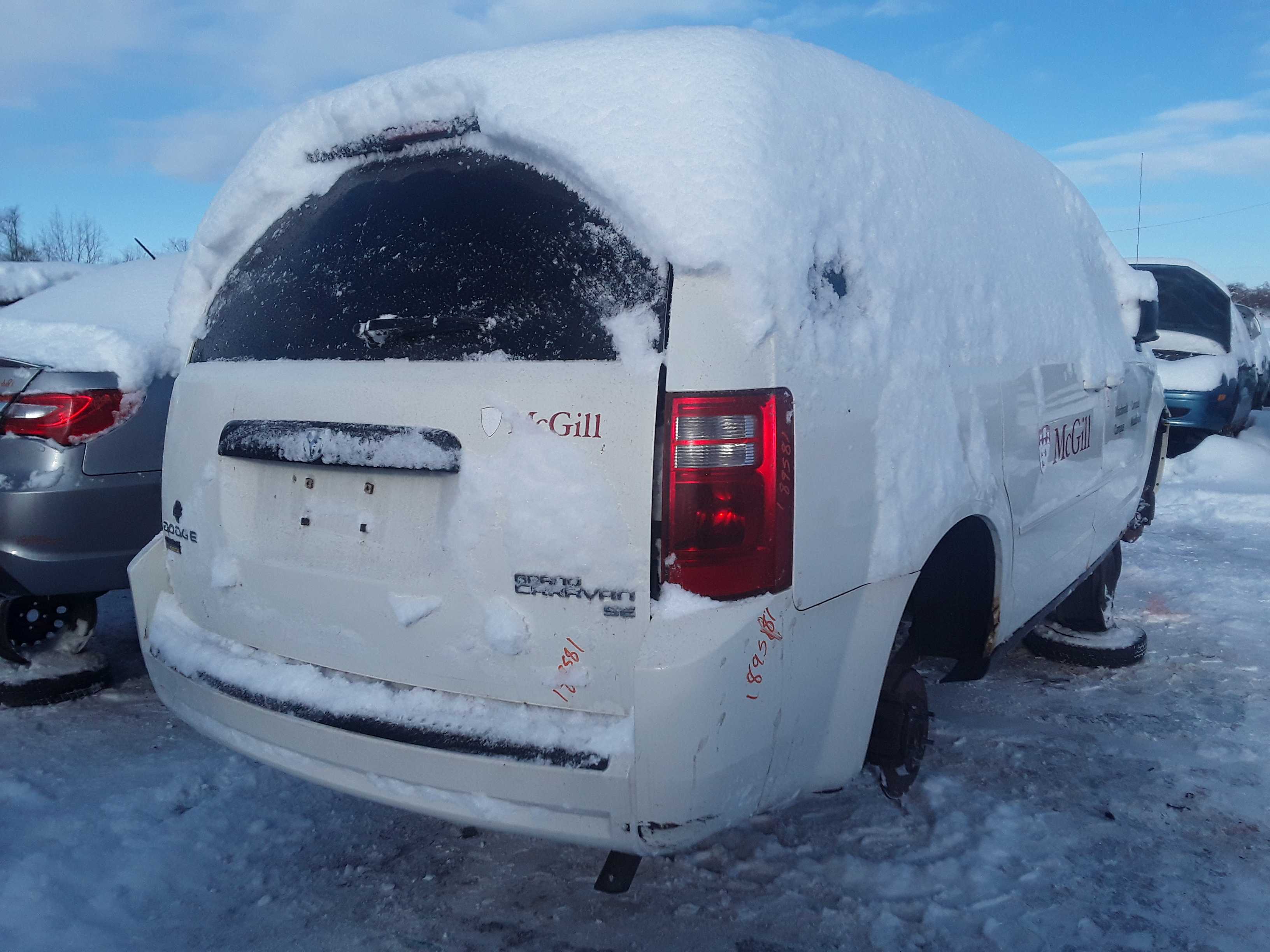 DODGE GRAND CARAVAN 2010