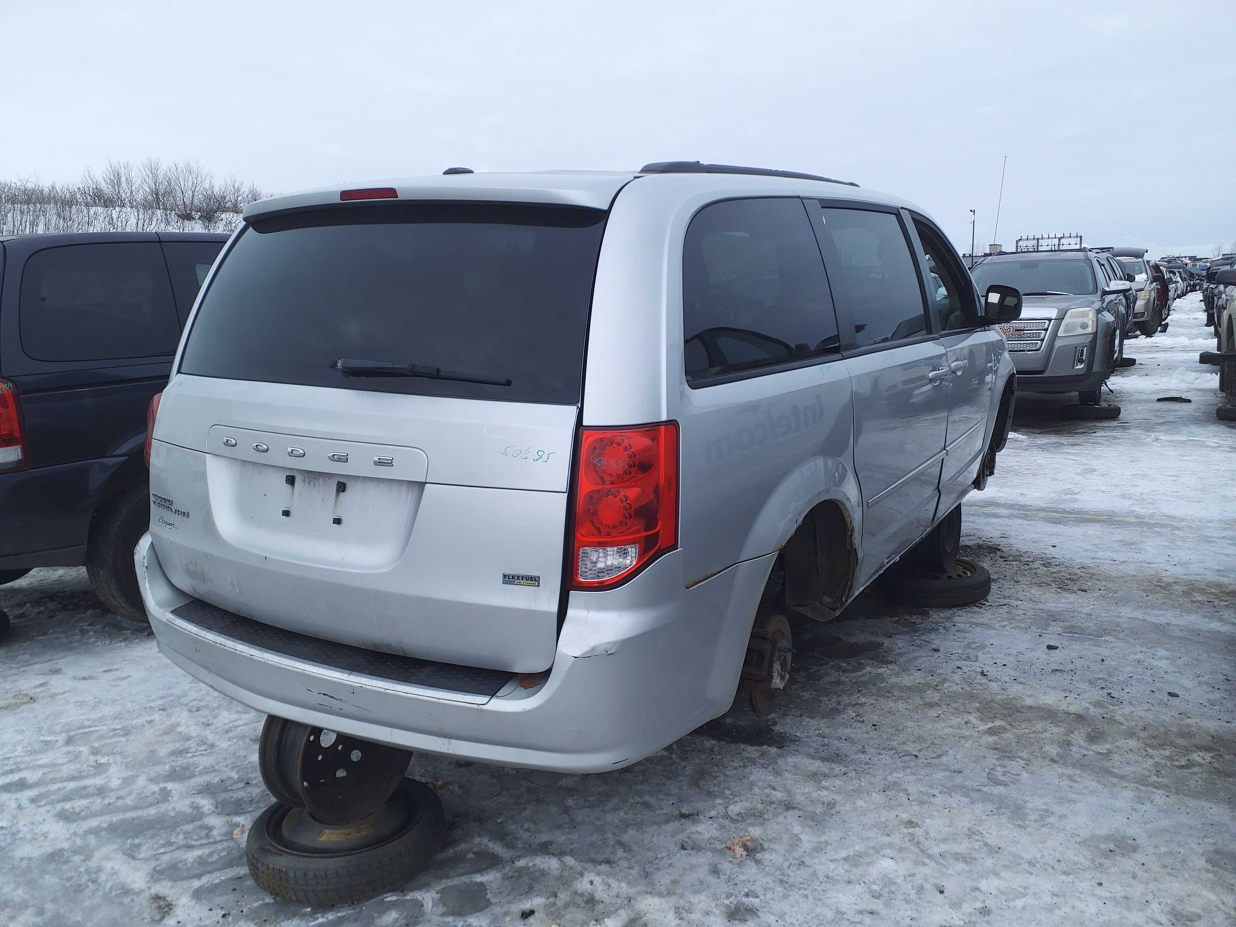 DODGE GRAND CARAVAN 2011
