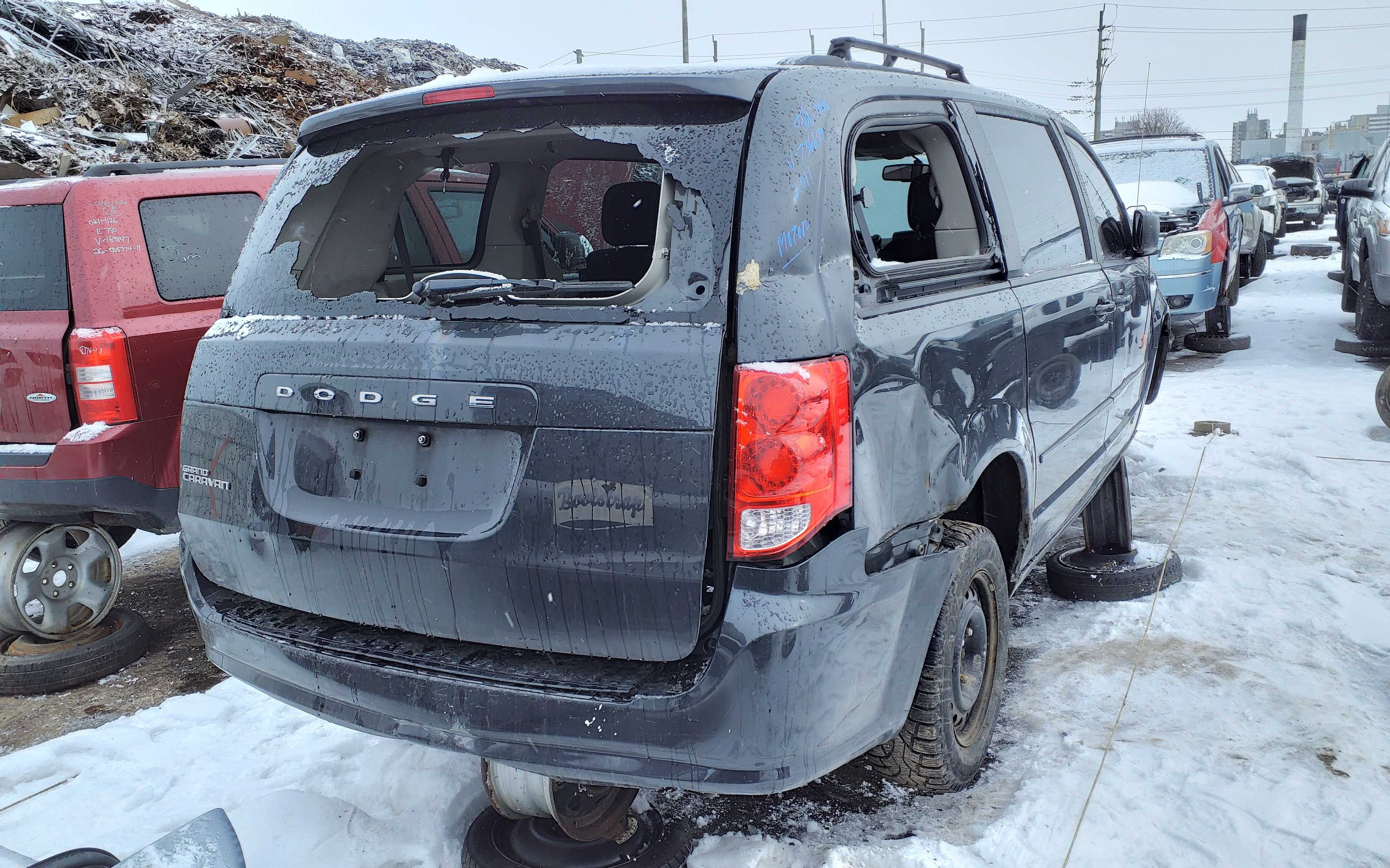 DODGE GRAND CARAVAN 2011