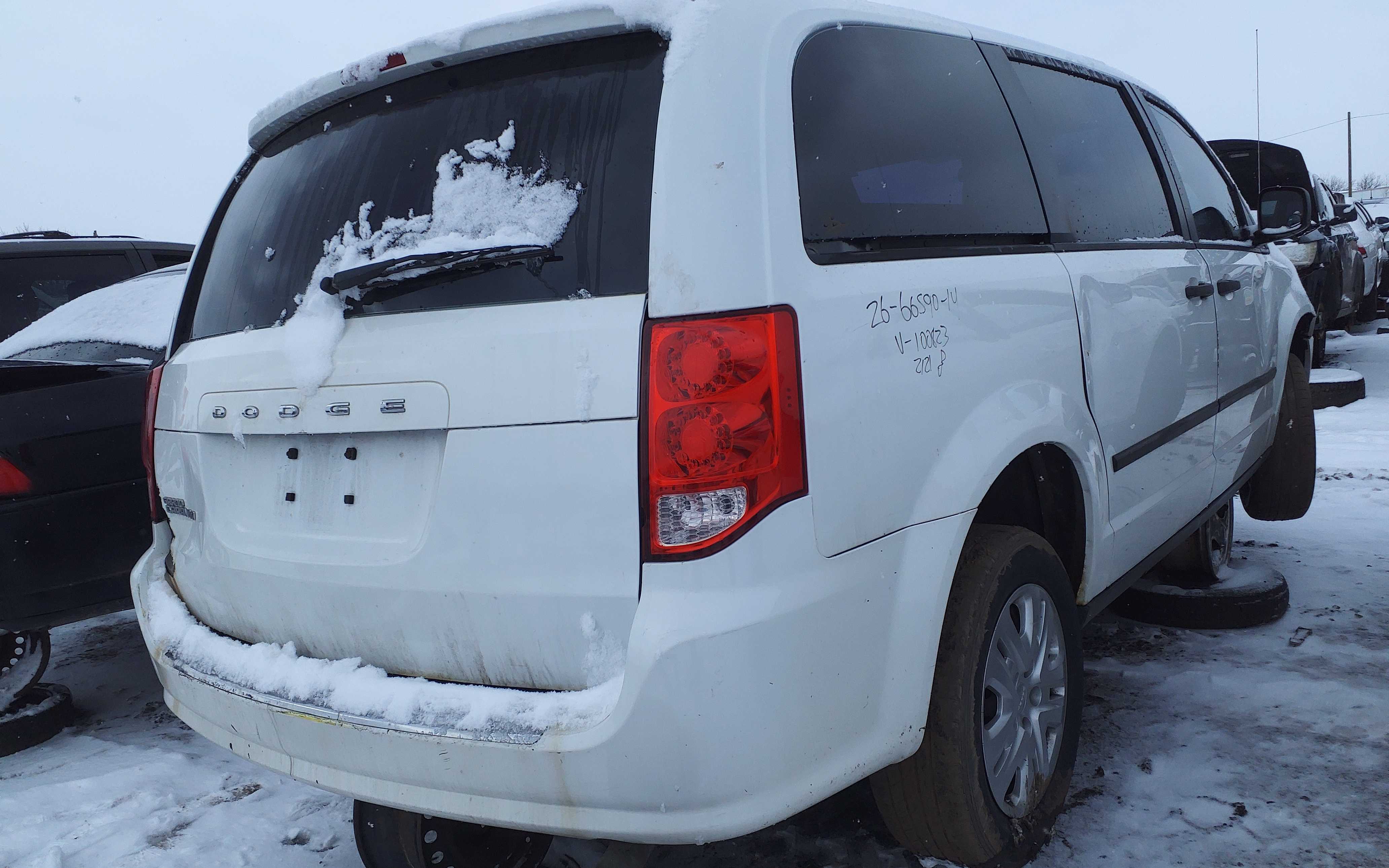 DODGE GRAND CARAVAN 2014