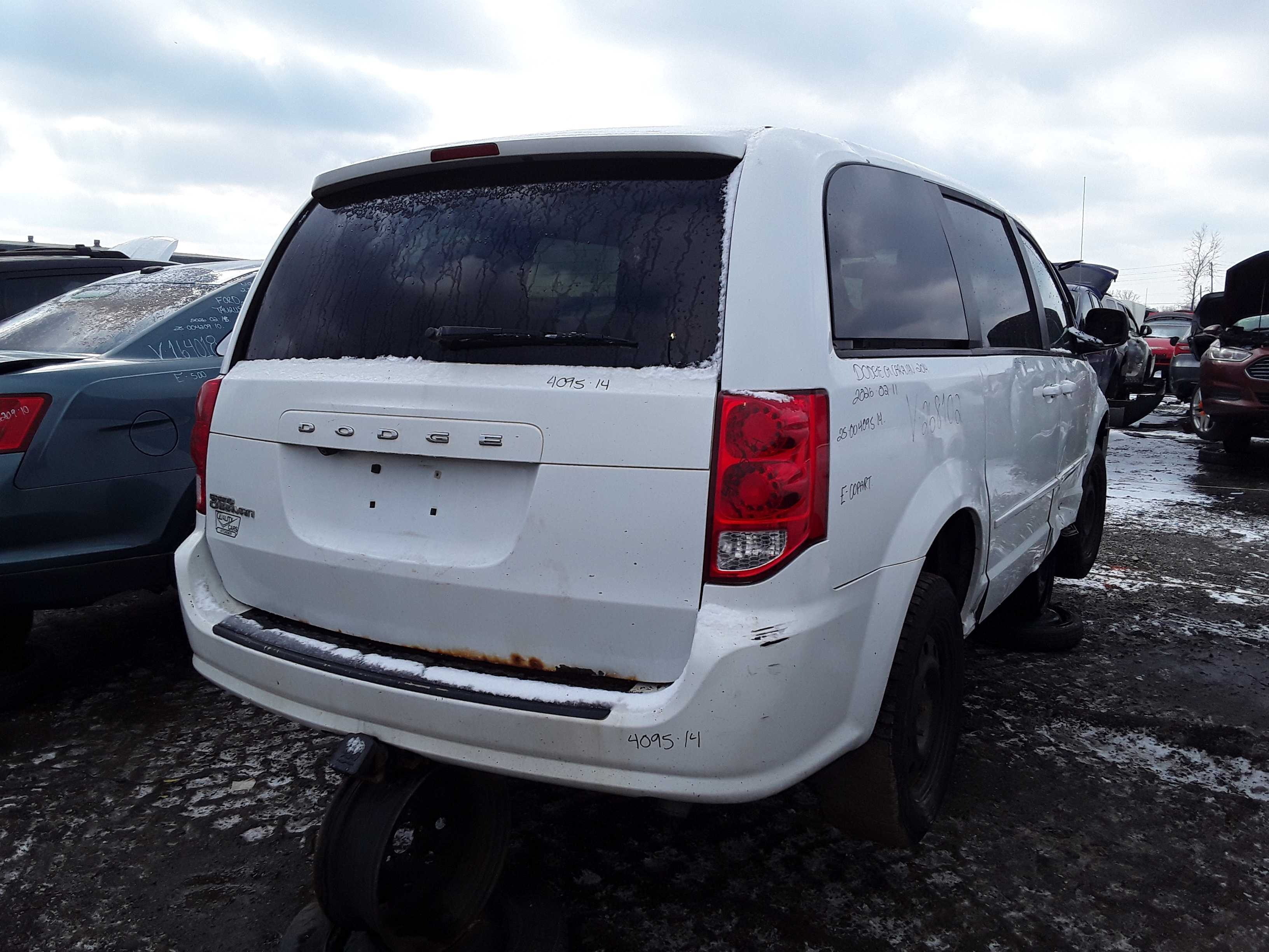 DODGE GRAND CARAVAN 2014