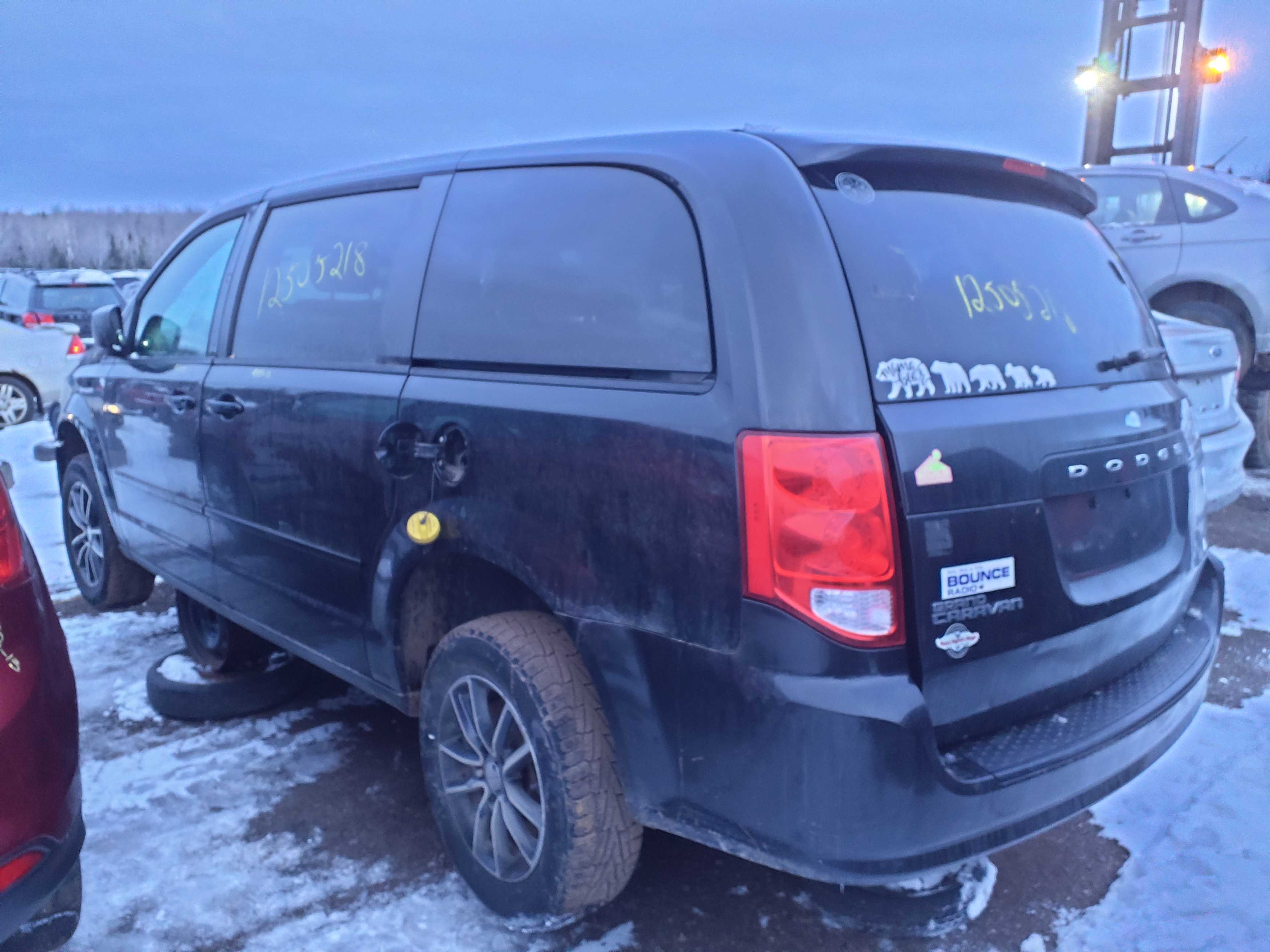 DODGE GRAND CARAVAN 2015