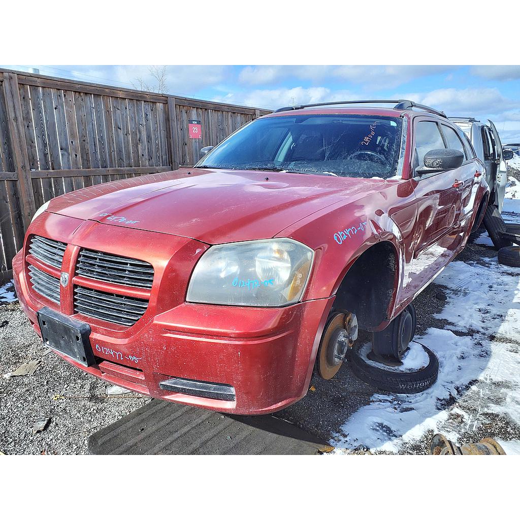 DODGE MAGNUM 2005